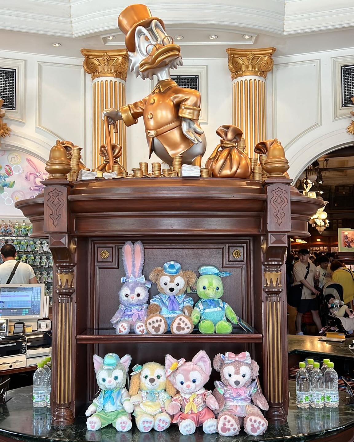 McDuck's Department Store フィギュア ✨ McDuck's Department Store 🎩 - Tokyo Disney Sea