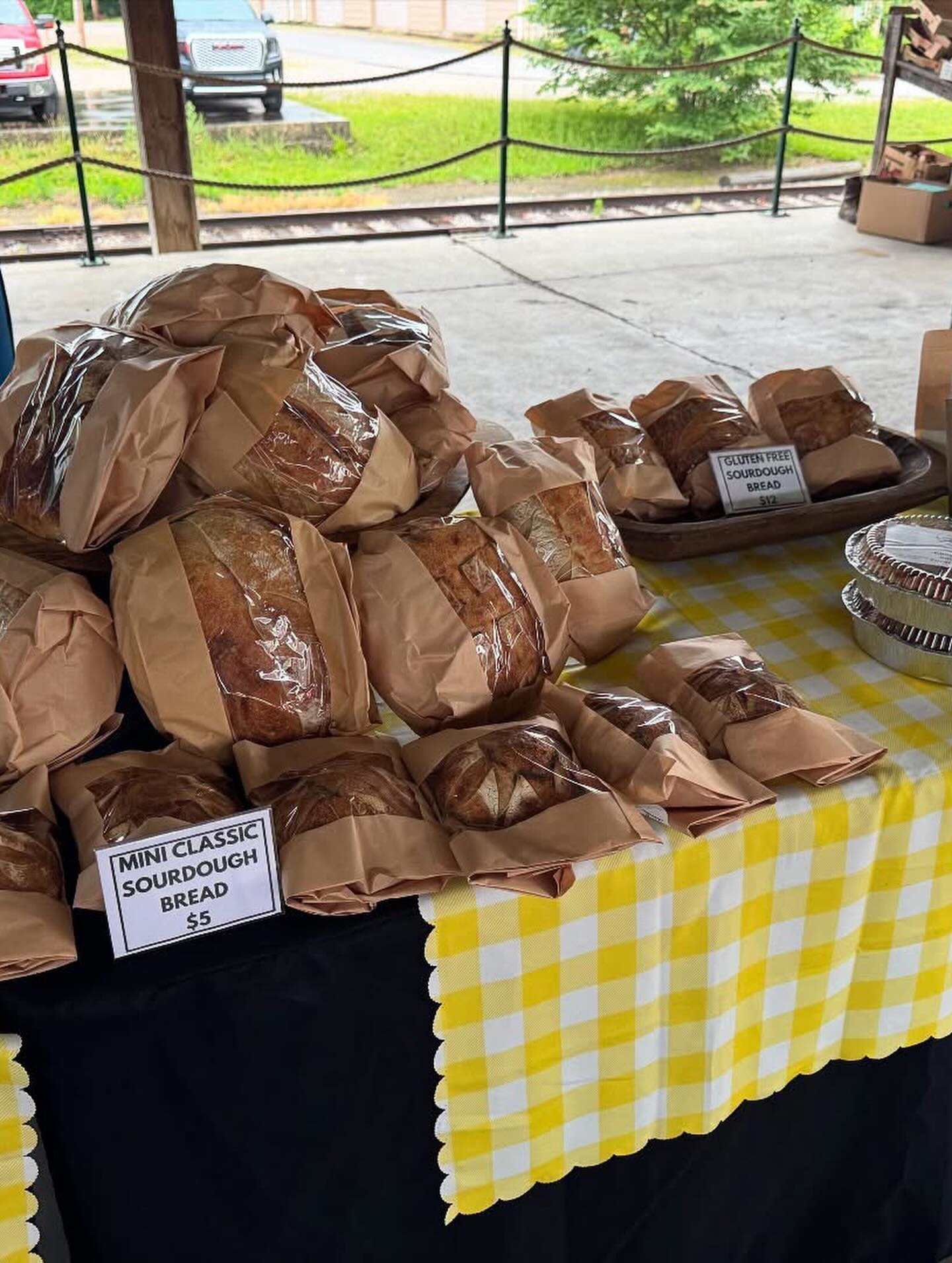 The Rustic Rise Bakery | Sparta TN
