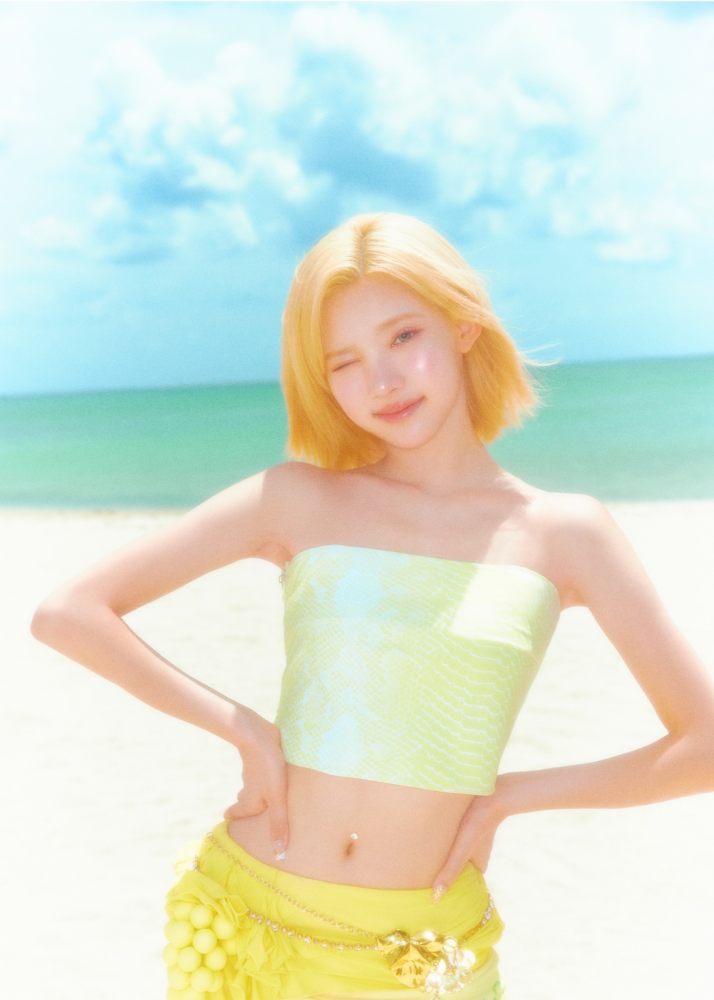 MV TEASER IMAGE #JIWOO Hearts2Hearts The 2nd Mini Album 【Lemon