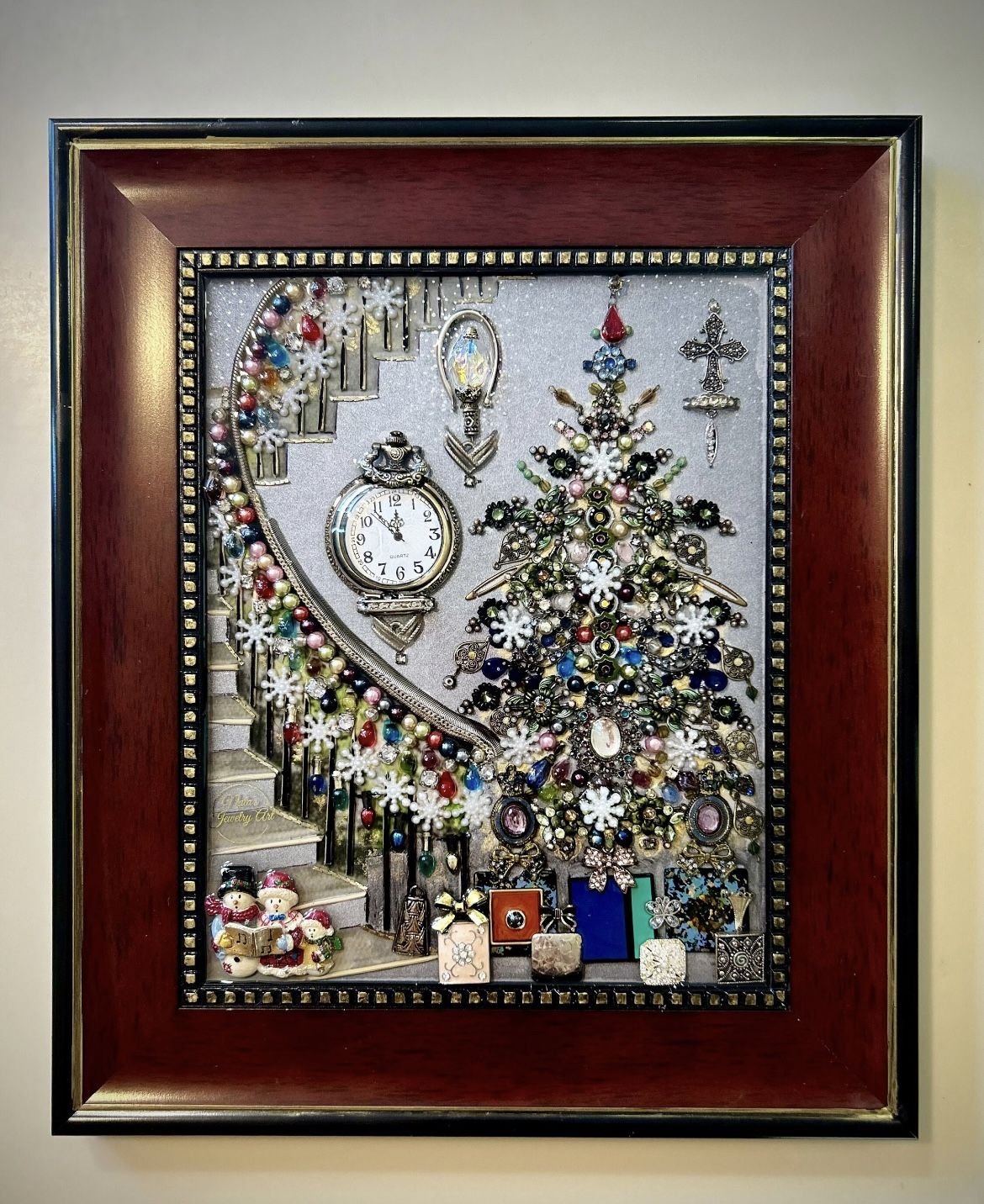 Garden - Vintage Christmas magic 🎄 A jeweled art piece that sparkles ...