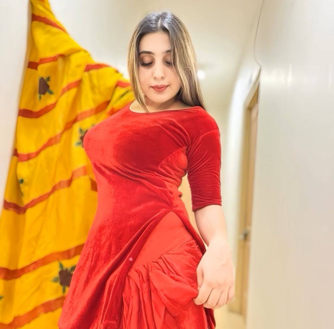 Navzar Kaur