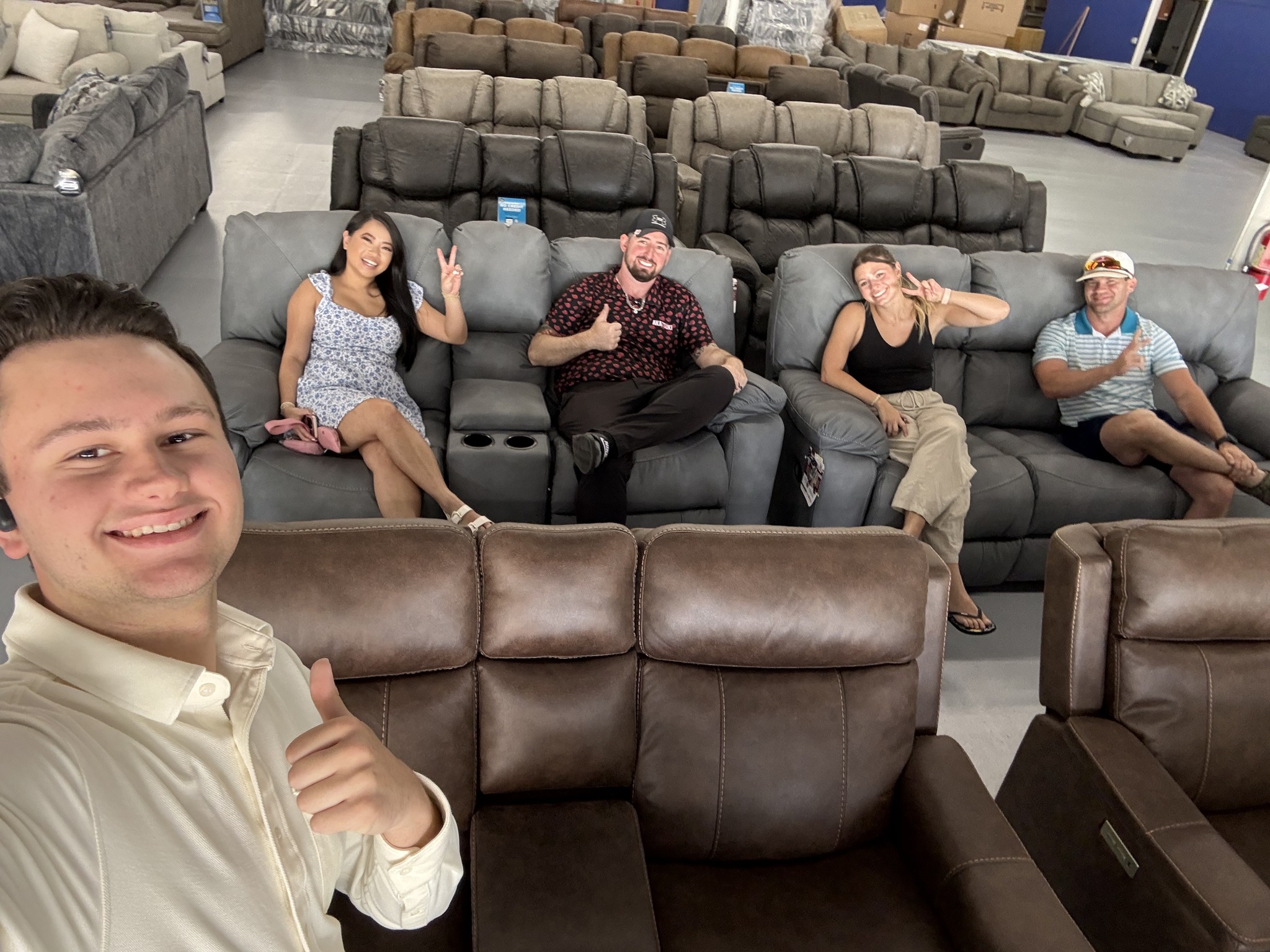 ?SOLD OUT? The RHINO sofa set is GONE ONLY 2hrs left to claim 