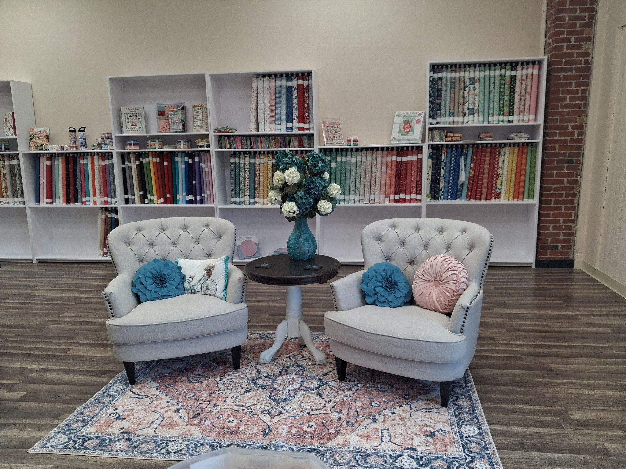 Mimsy's Fabrics and Notions