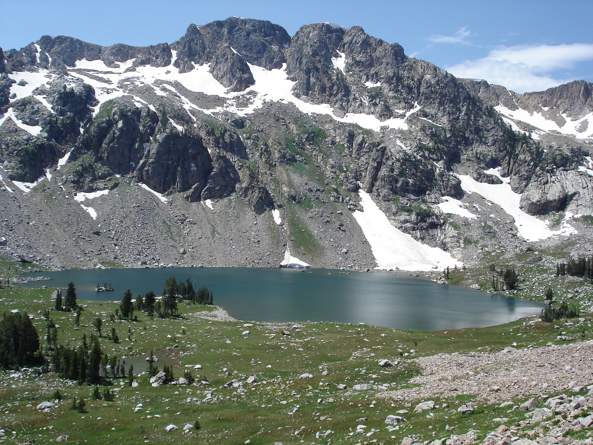 Road Trip Adventures in Grand Teton National Park and Yellowstone display picture 1