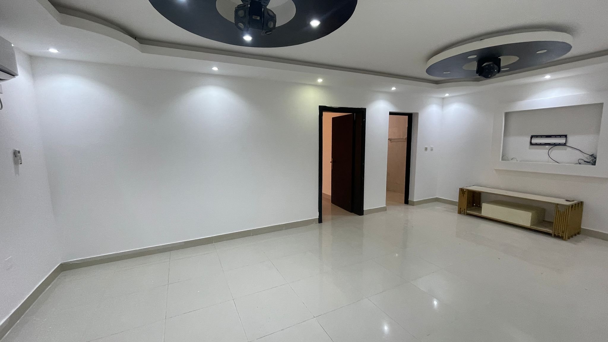 ROOM FOR RENT - CONCRETE / BED SPACE / PARTITION IN QATAR | 🏠 شقة ...