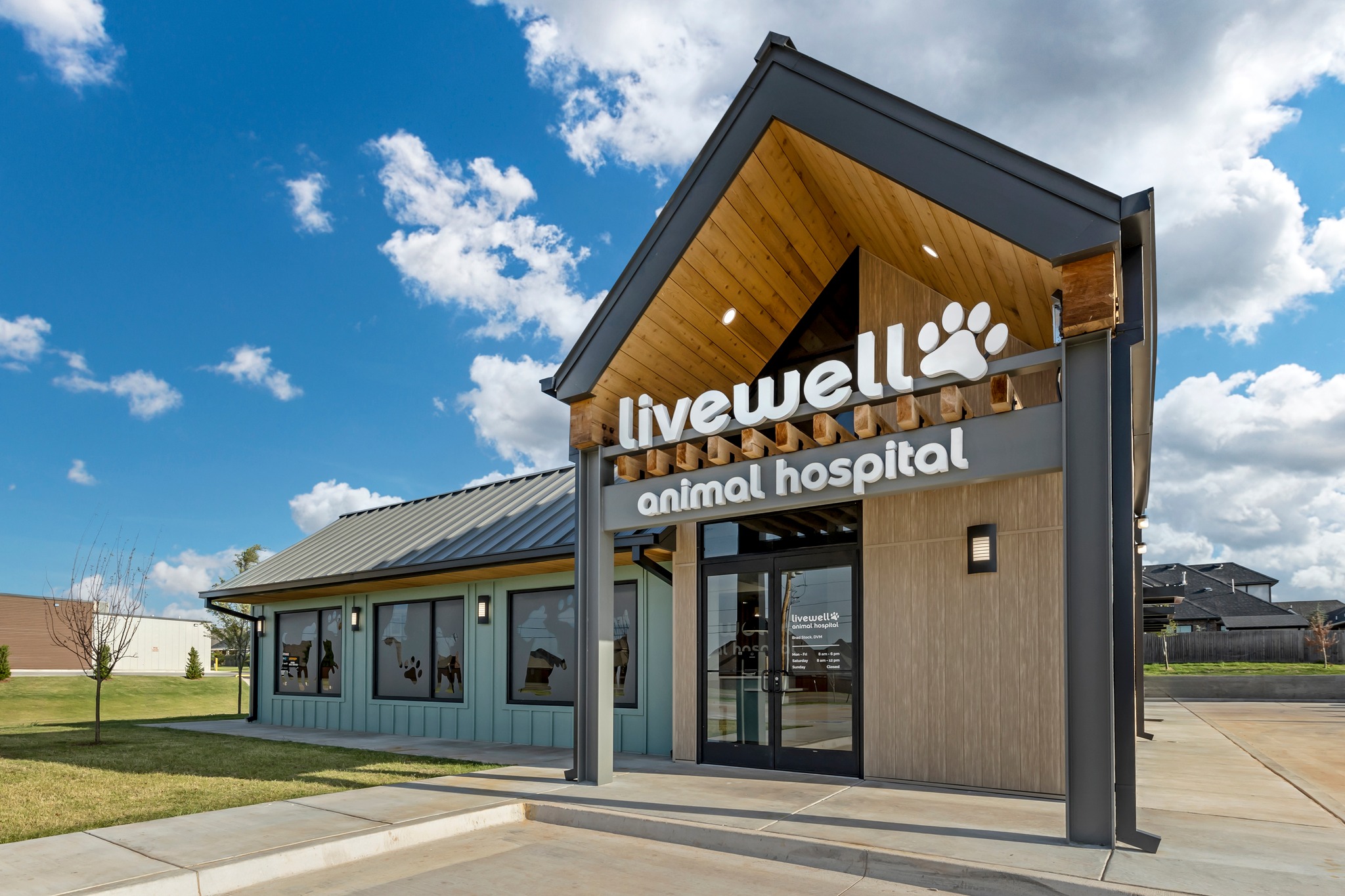 Livewell Animal Hospital of Edmond | Edmond OK
