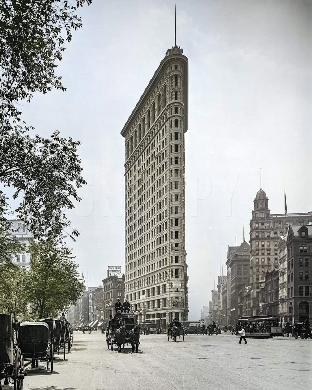 Flatiron Building photo 2