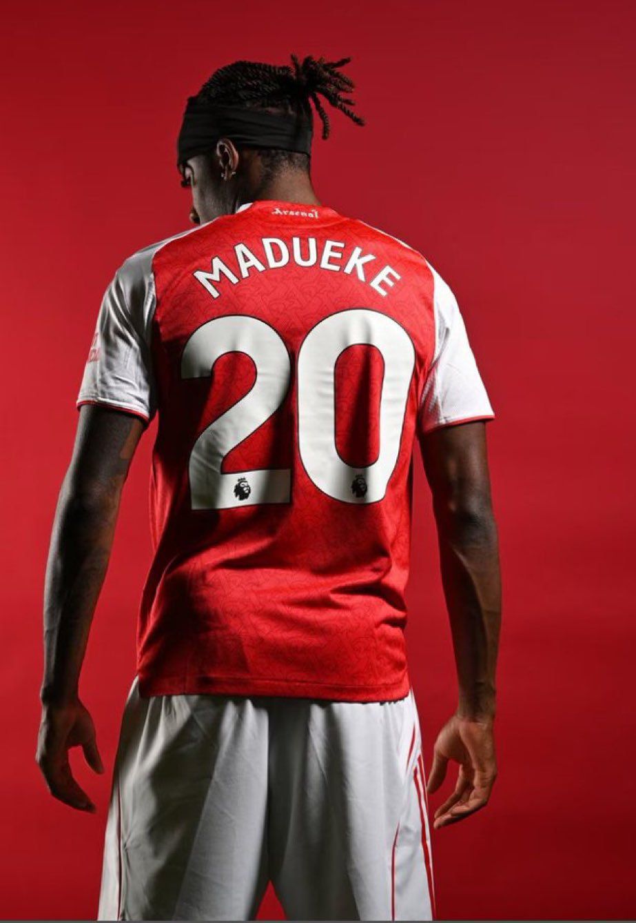 🚨The LEAKED first official image of Noni Madueke as an Arsenal