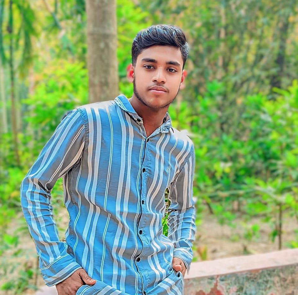 বোতলের ক্যাপ দিয়ে এভাবে লাটের ময়ূরী লাগাবেন সহজে হয়ে যাবে #reels #