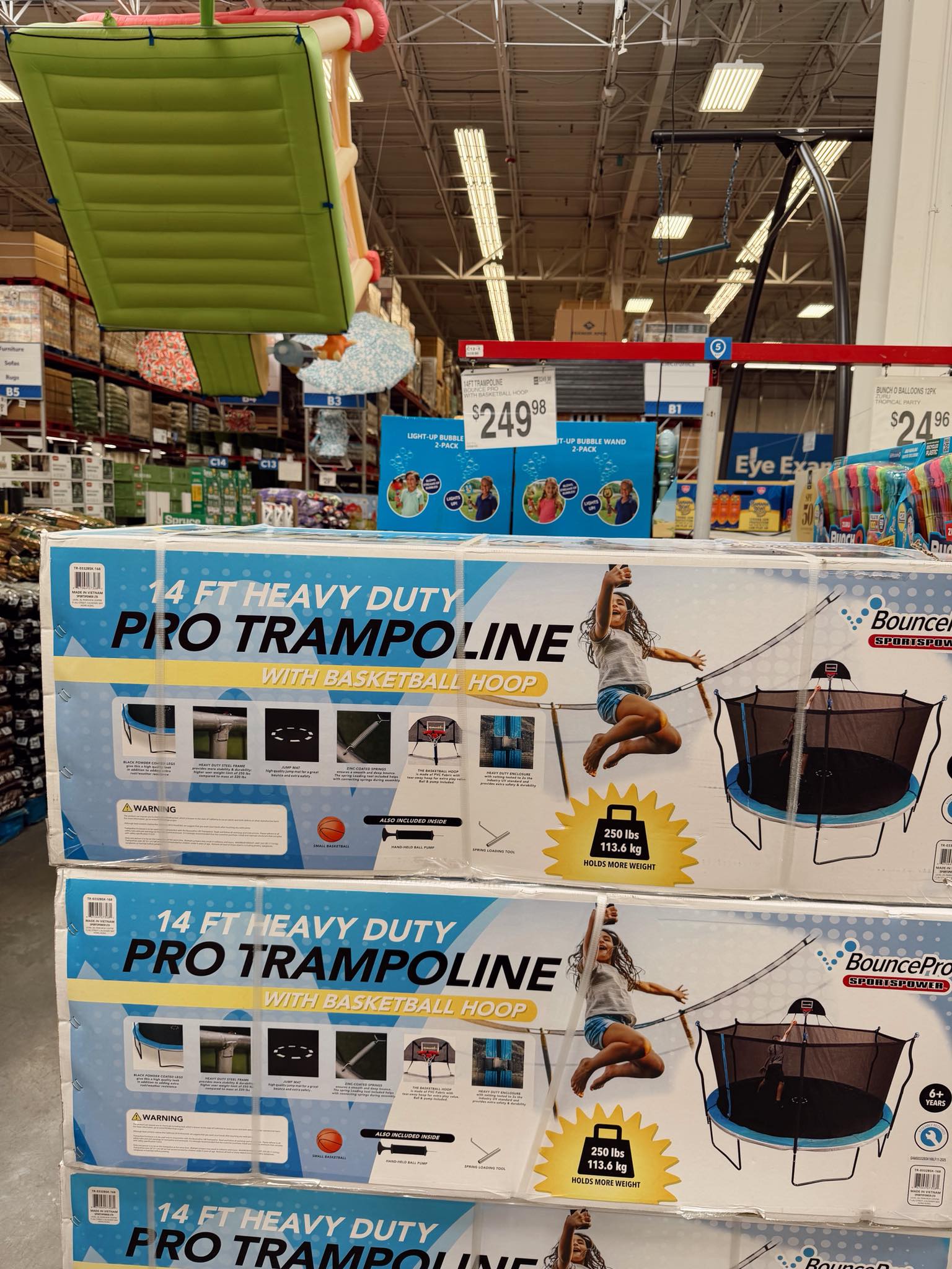 Such a good price for this 14 ft trampoline! 🤩 so much fun for