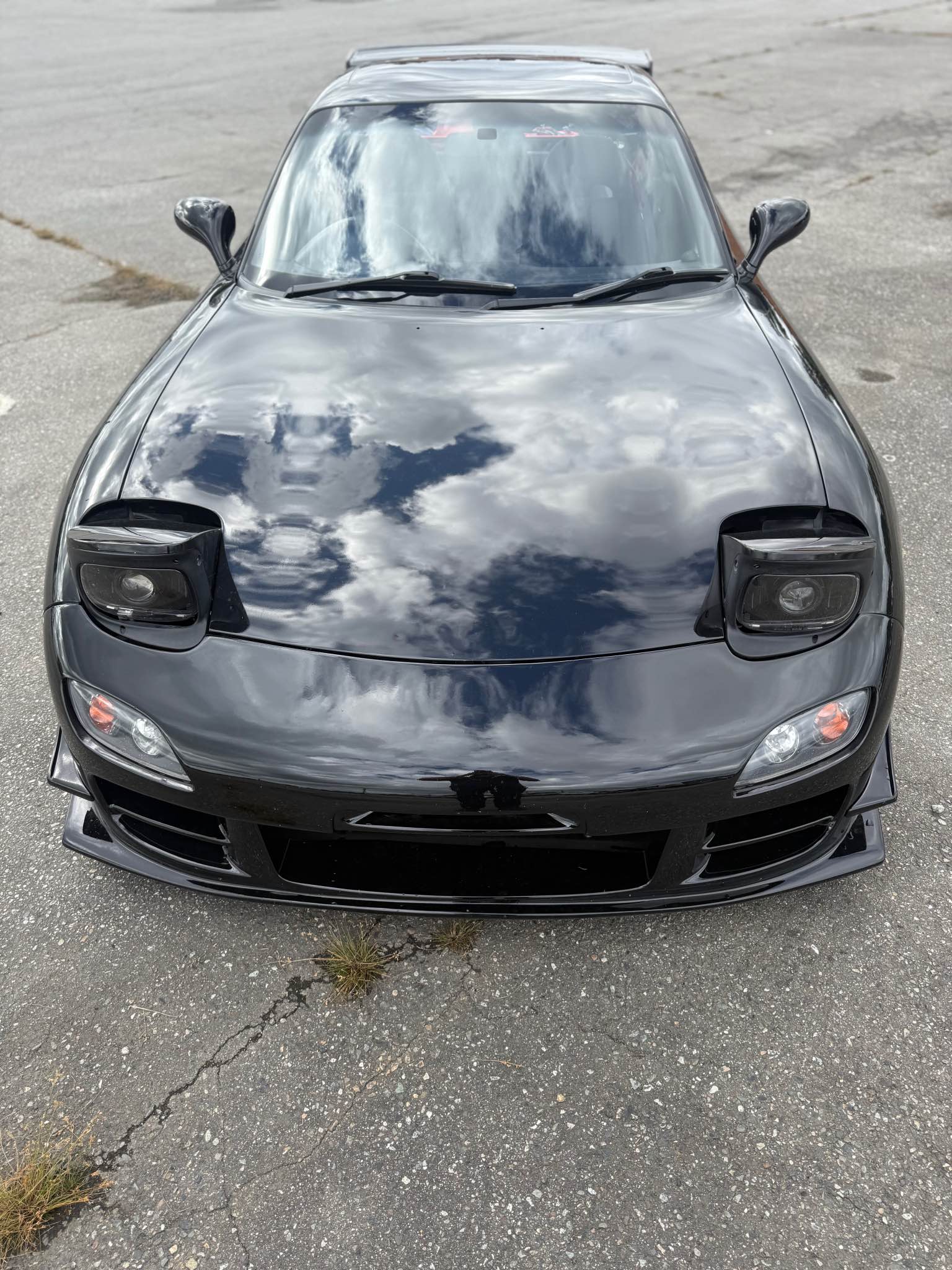 1986-1992 Mazda RX-7 Convertible Driver Side Window Trim Weatherstrip – OEM New FB67-59-810D