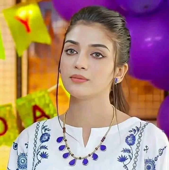 Laiba Khan - Queen on Reels