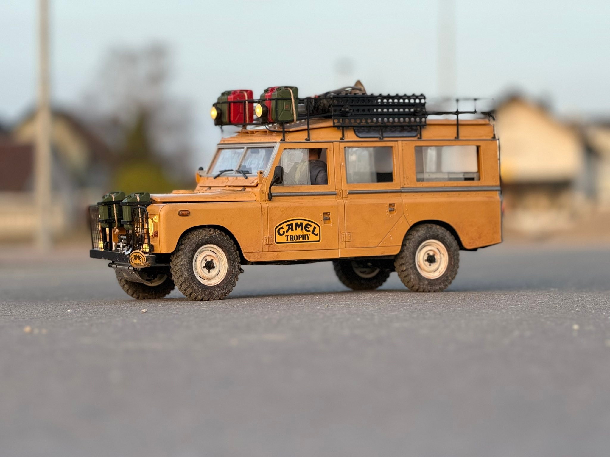 Land Rover 109 Series III, 5-door