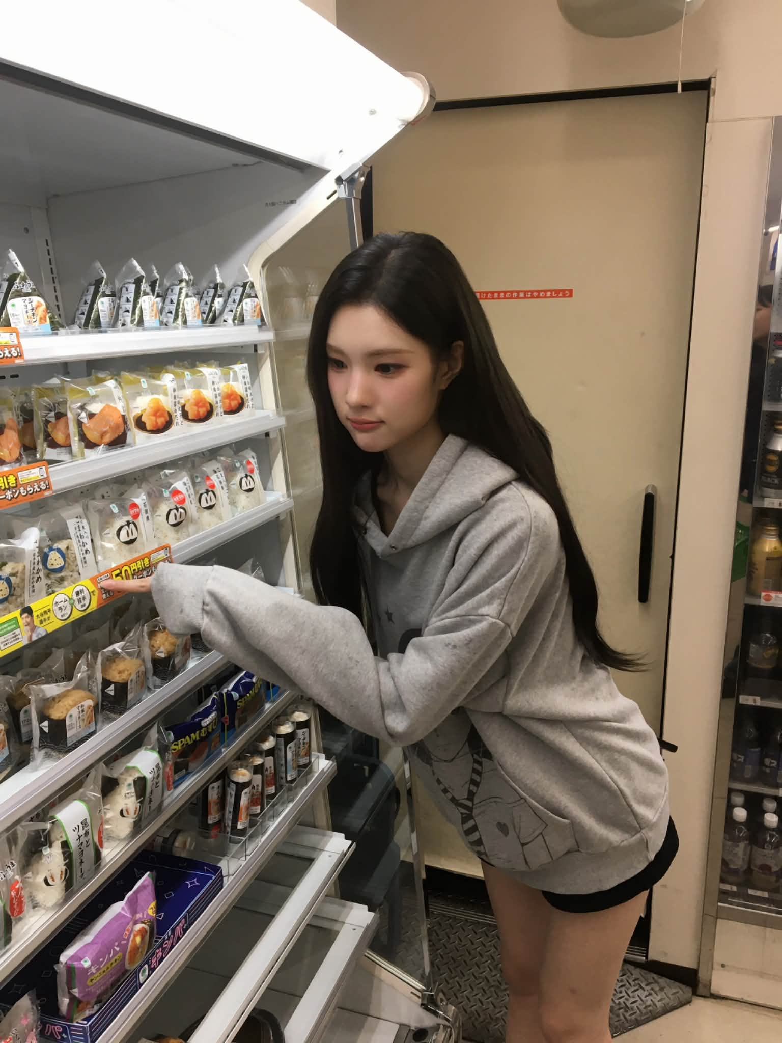 Where to buy hearts2hearts merchandise?