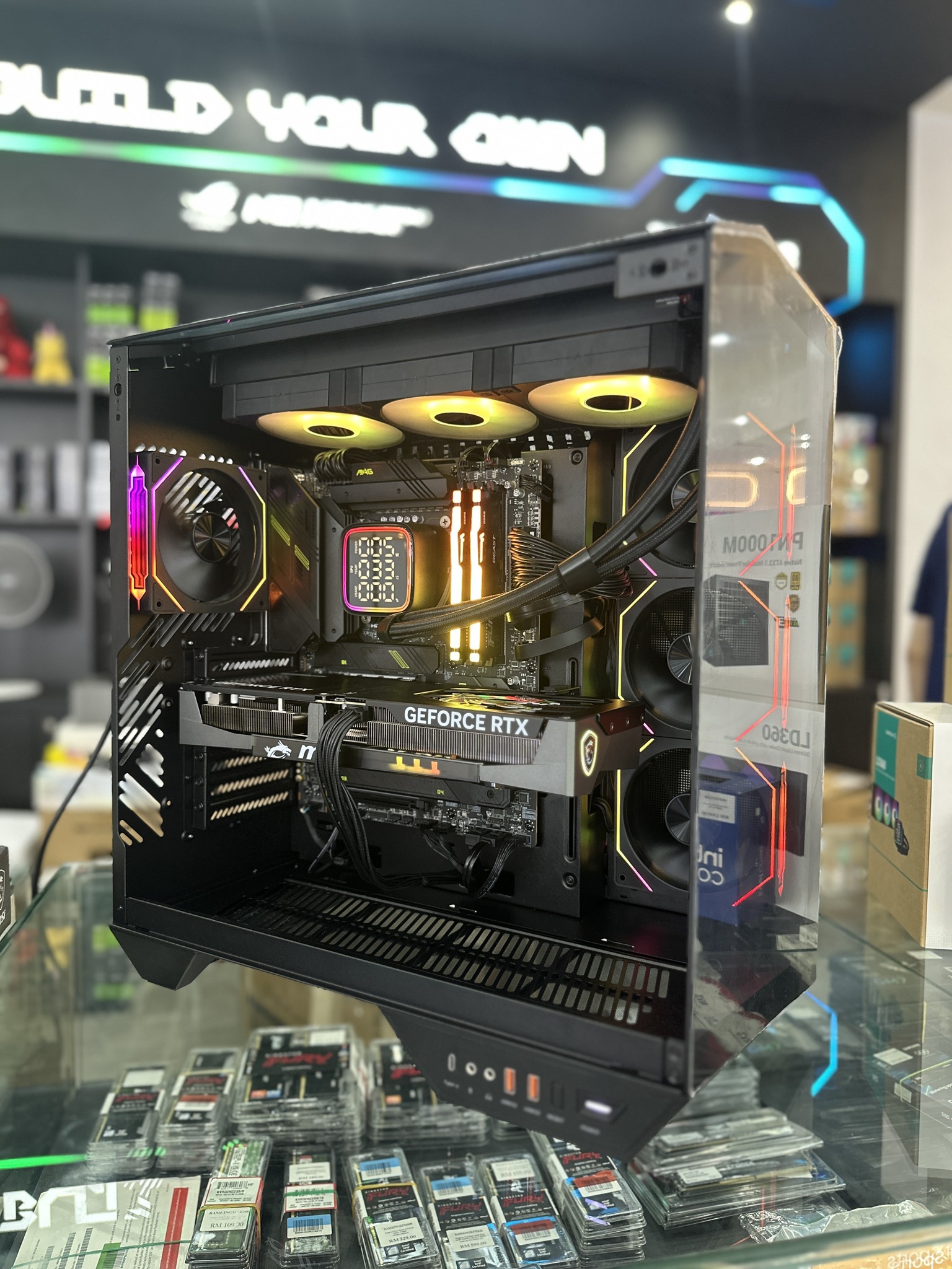 ⚔️ JOI Gaming PC: Your... - GLOO Hyperstore Queensbay Mall | Facebook
