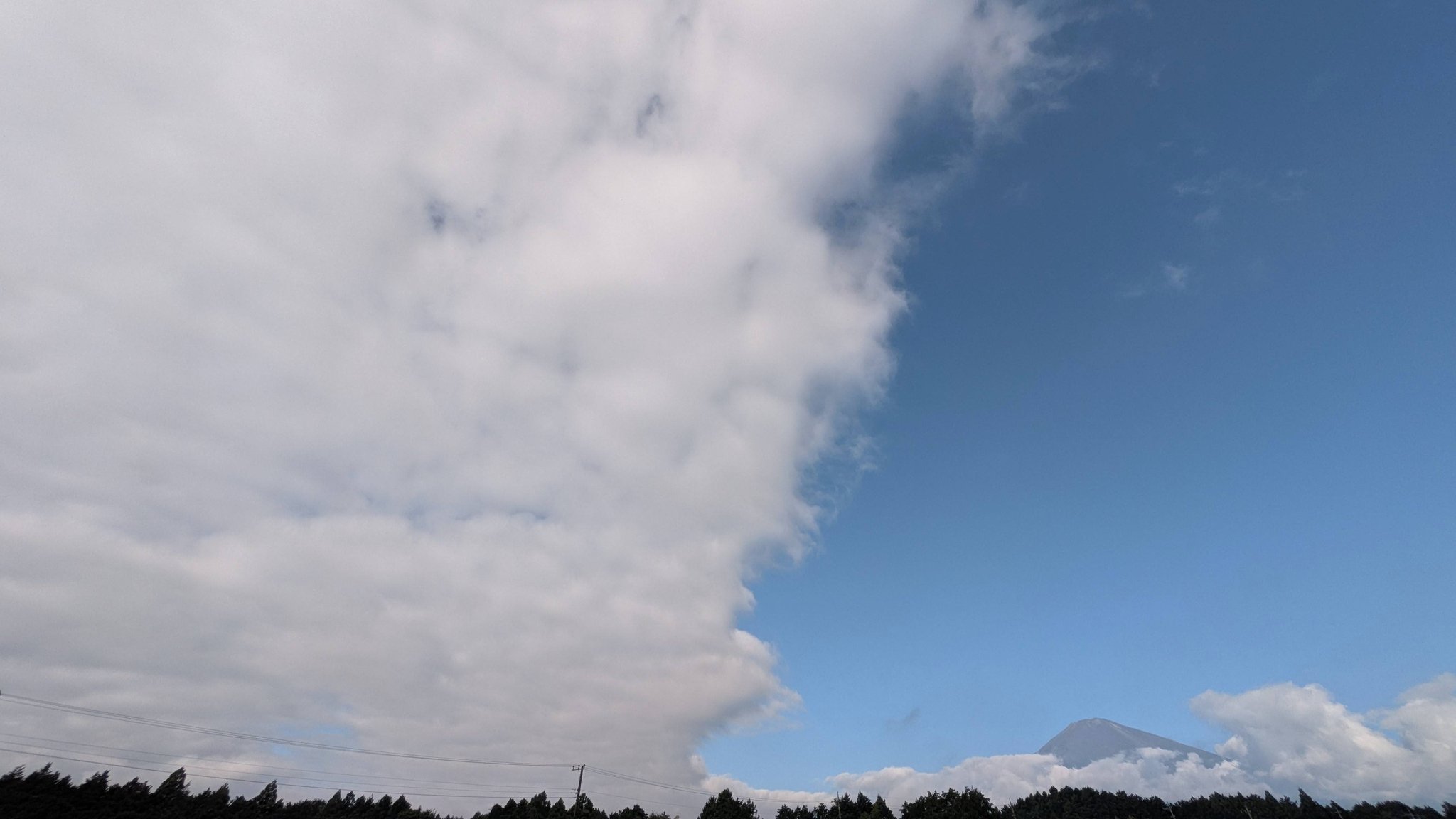 明日 の 富士山 の 天気