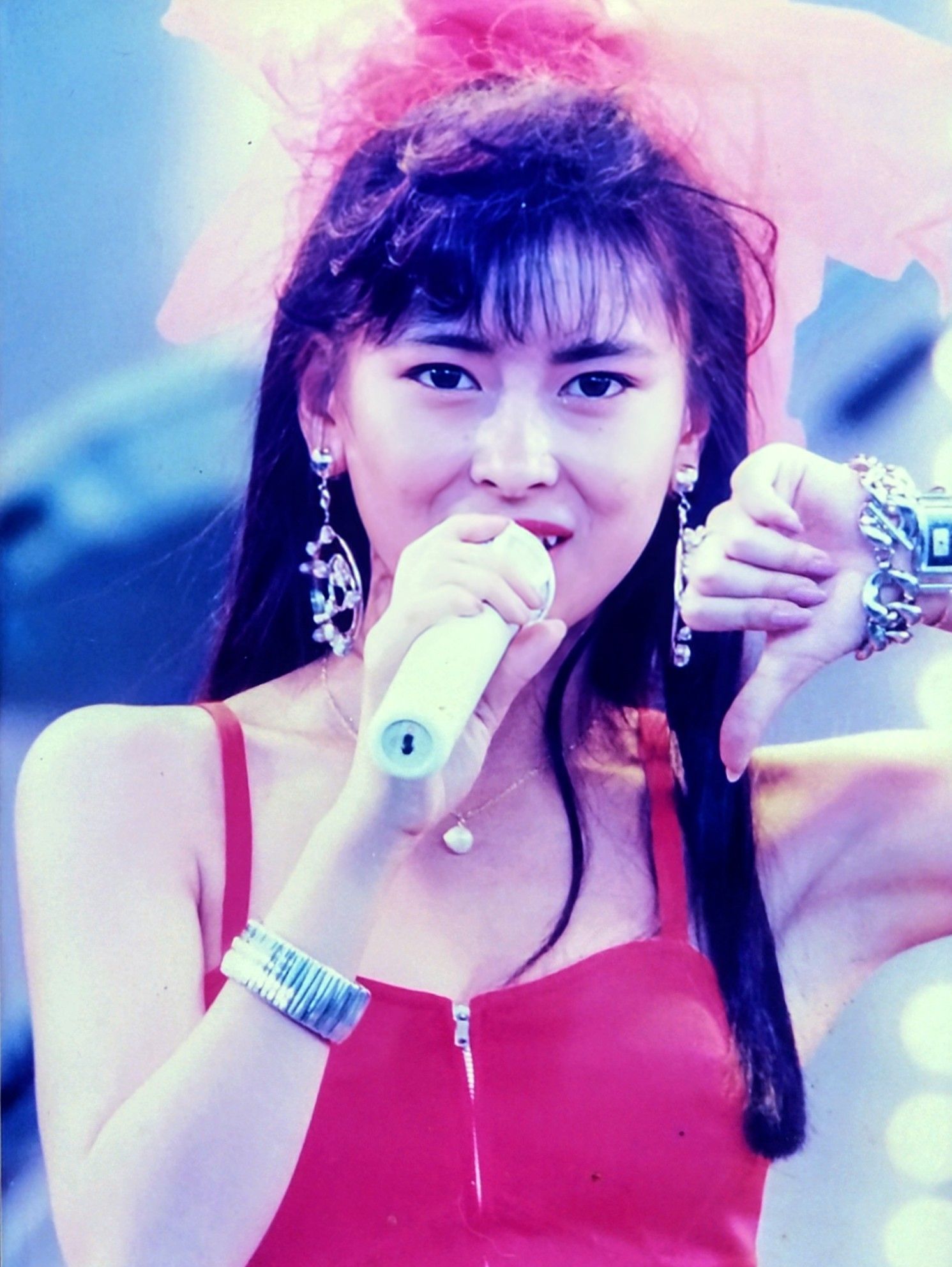 🎂8月26日は石井明美さんの誕生日です🎂