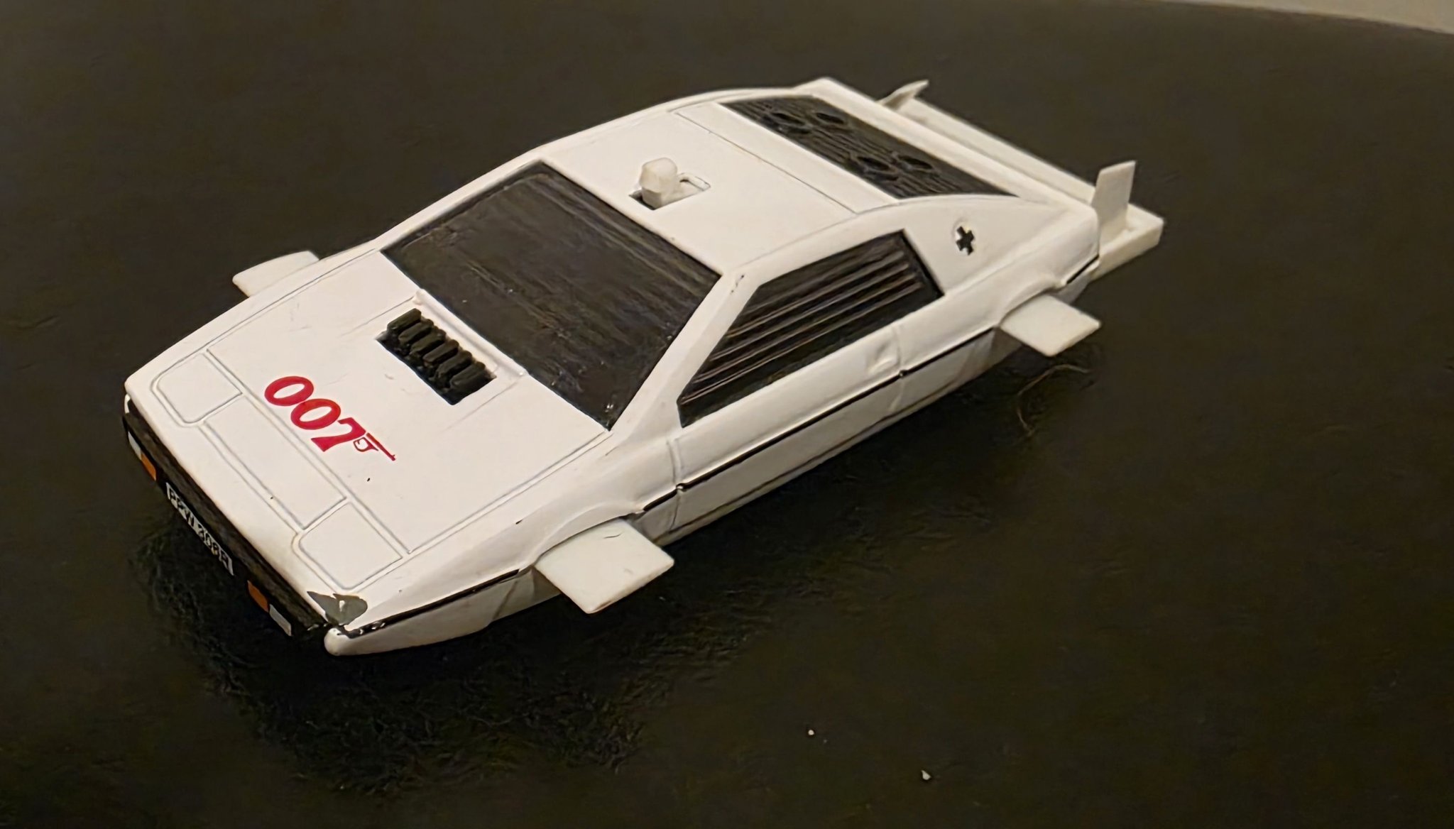 1977 Corgi Toys James Bond: The Spy Who Loved Me Lotus Esprit S1.