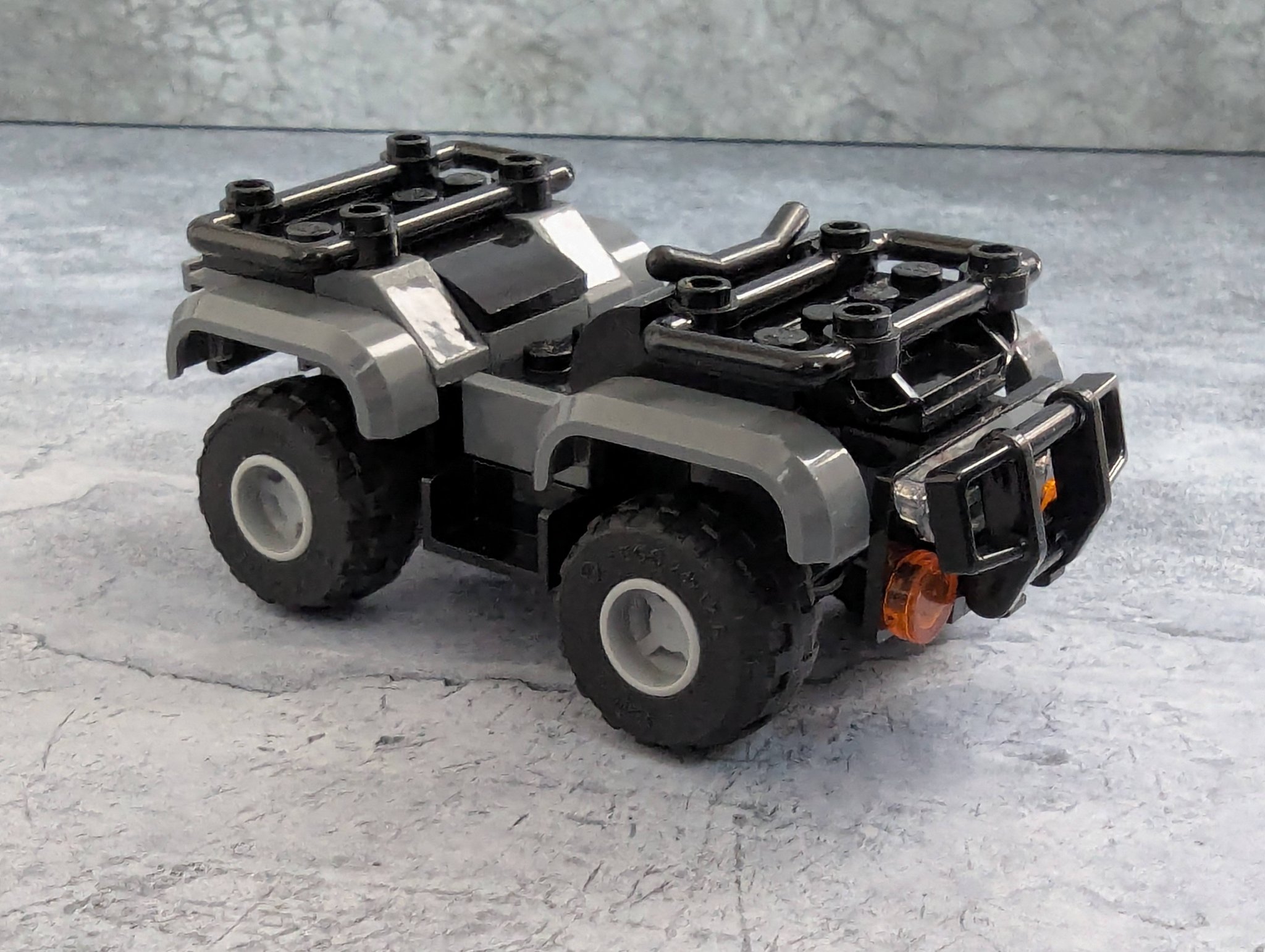 グンジ 42037 Quad Bike alt build