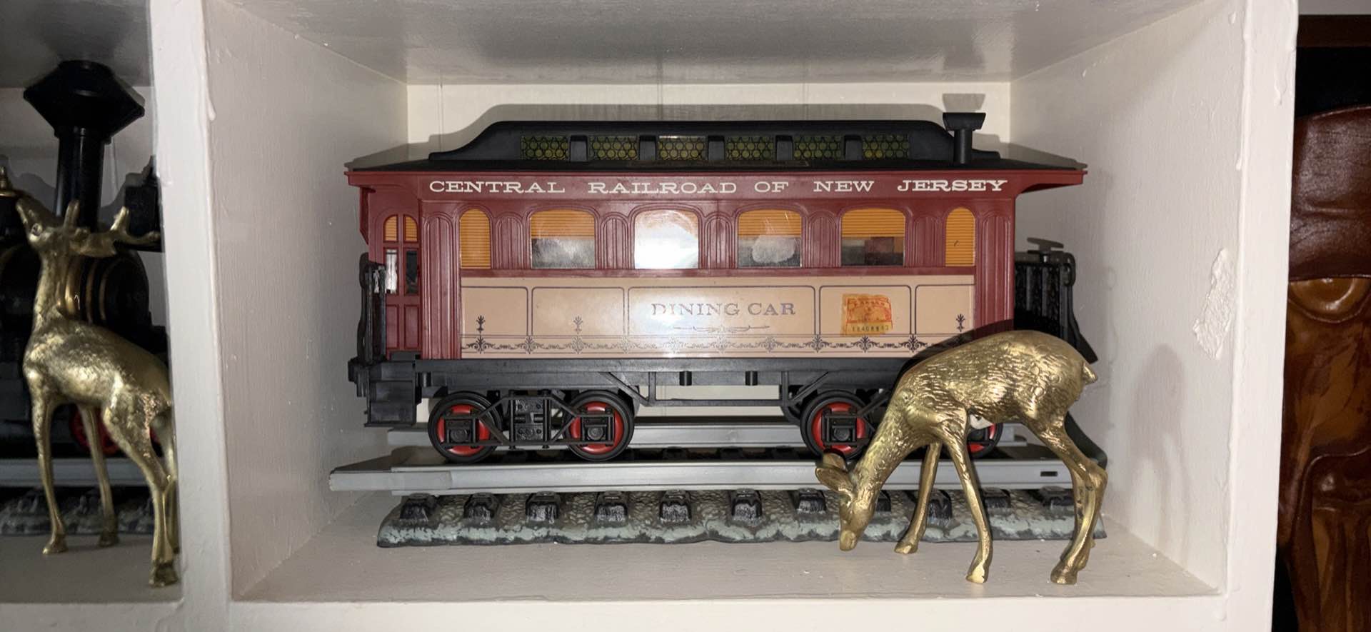 Cool vintage Jim Beam whiskey decanters shaped like a full train