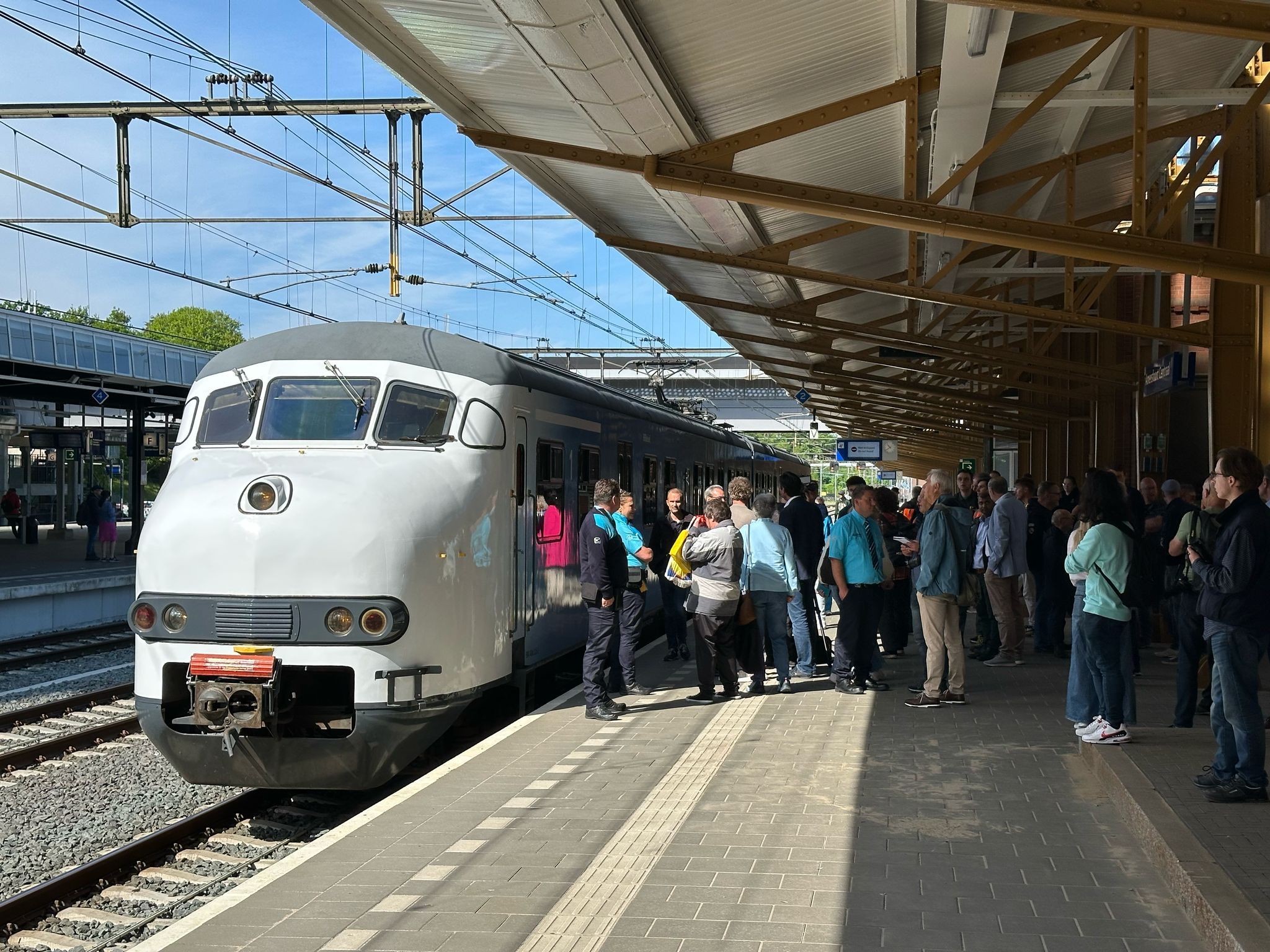 Stichting - Presentatie van de MAT'64 | Facebook