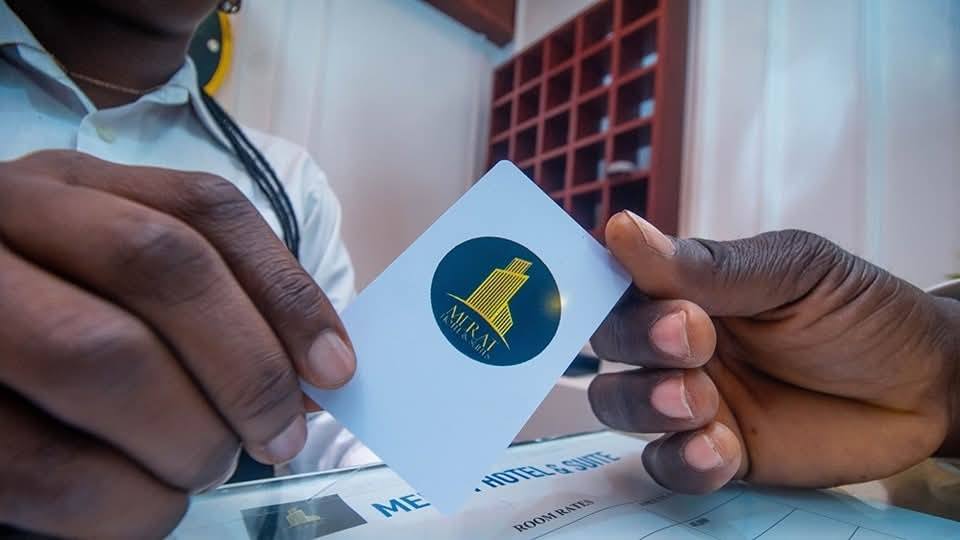 Merat Hotel & Suites