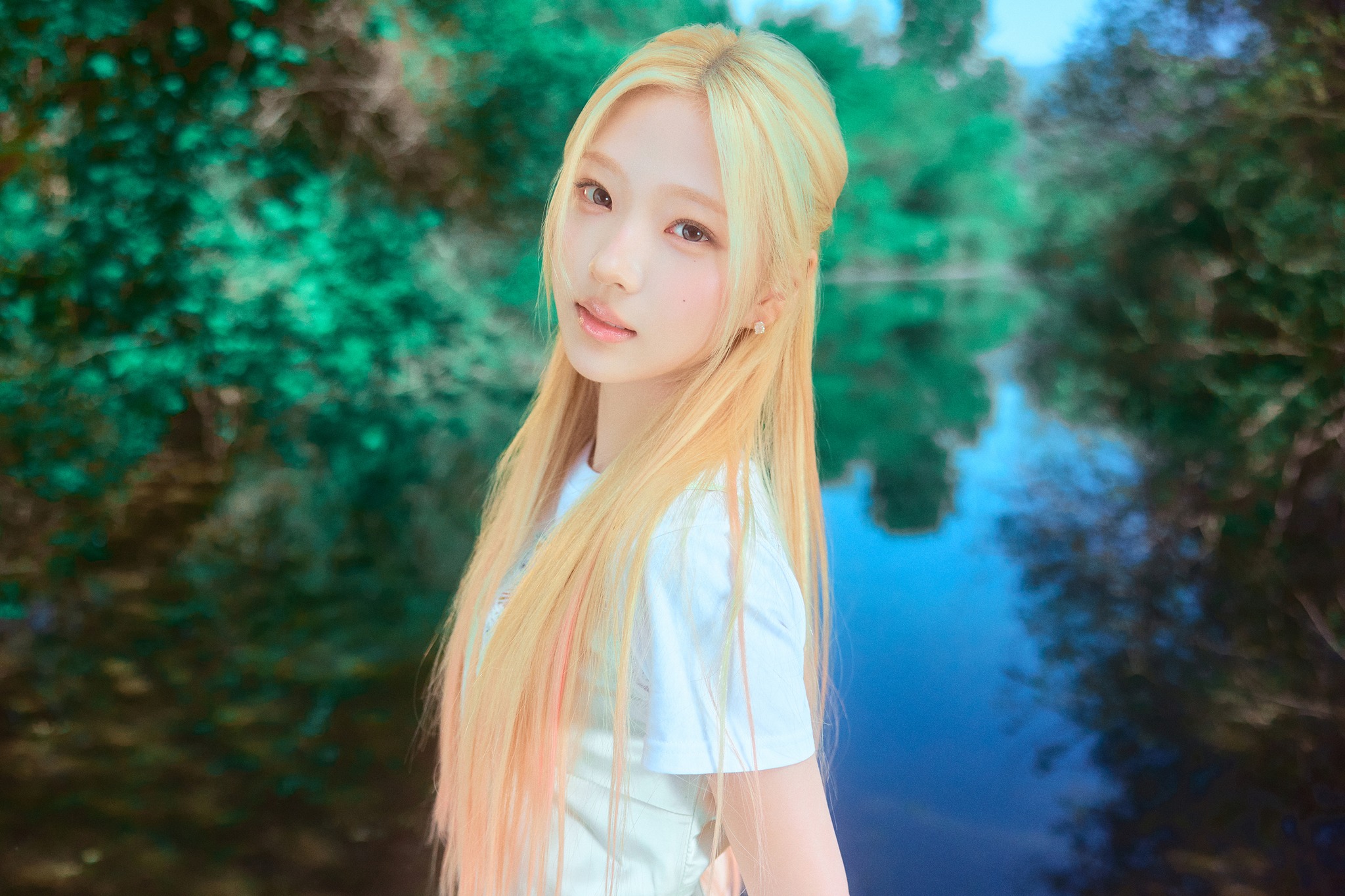 Teaser Image 02 : THE ICONIC NIGHT #STELLA Hearts2Hearts The 1st