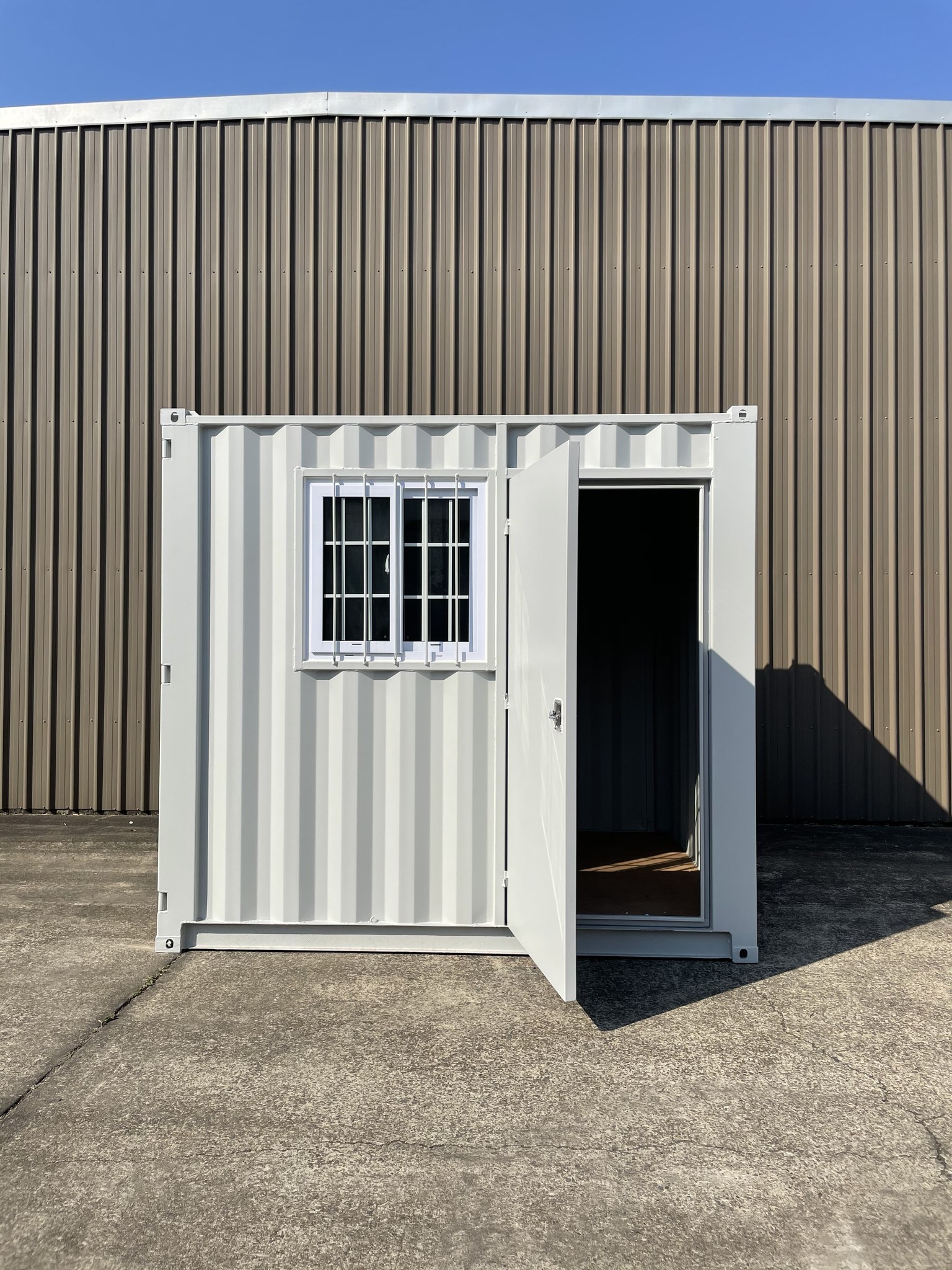 RSE - 🔥🔥9FT STORAGE CONTAINER🔥🔥 IN STOCK NOW -Lockable...
