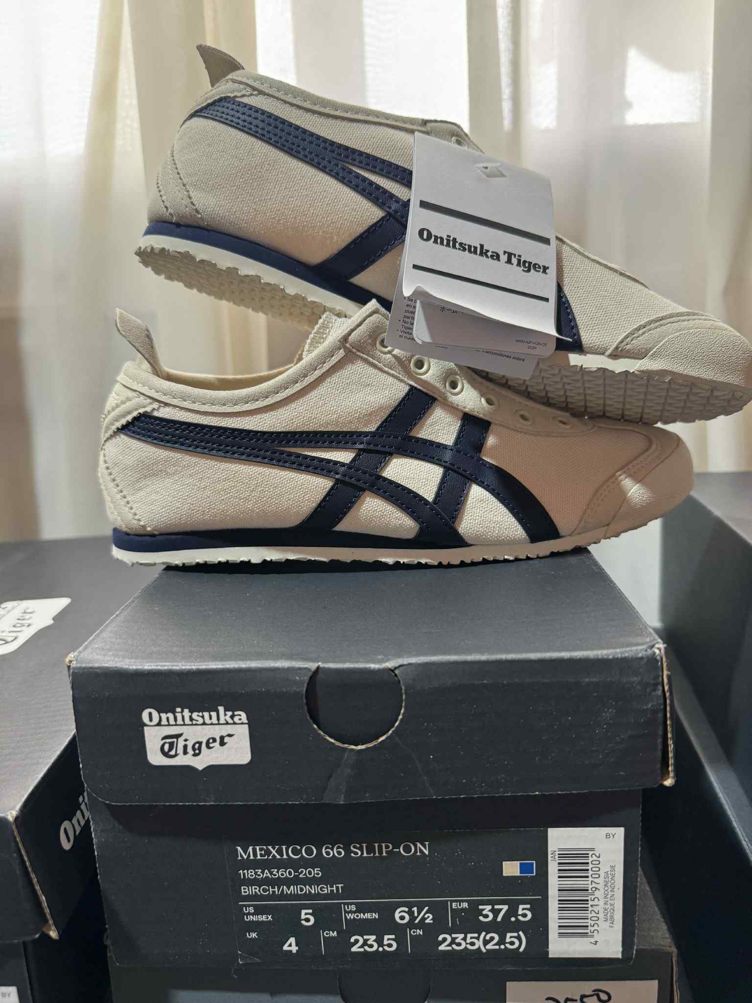 SOLD‼️ PTPA ON HAND Onitsuka Tiger Mexico 66 Slip-On 