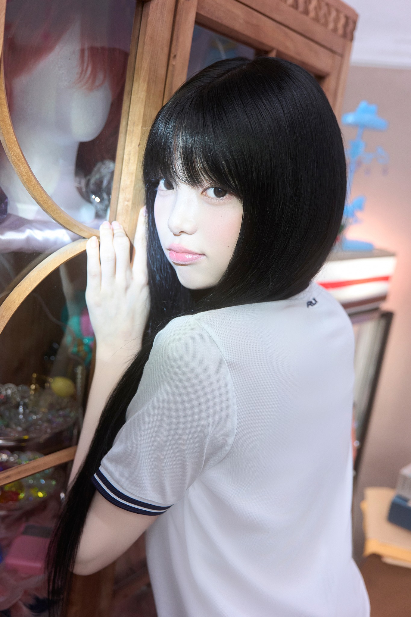 ICONIC HEART MV Image #IAN Hearts2Hearts The 1st Japan Single