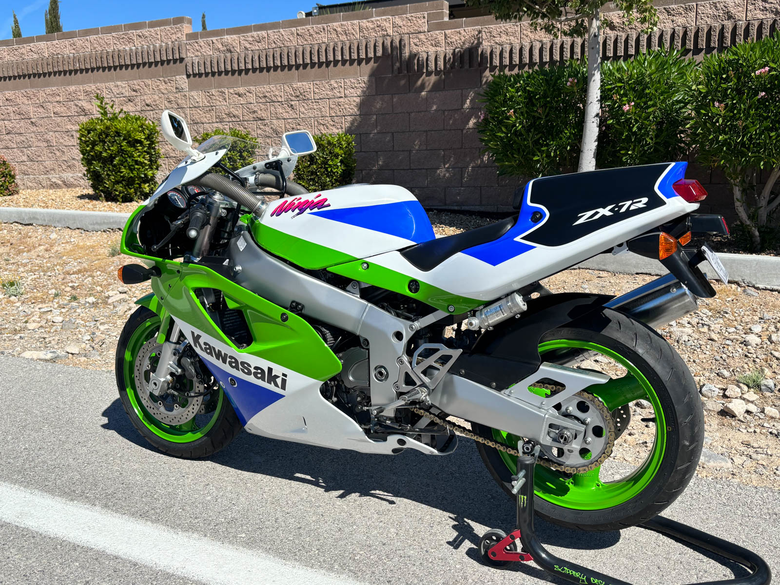 たかと様 1992 Kawasaki ZX-7R 🥰 ZX72 ZX ラ 行ラ ร ® جم Kawasaki A O Ο - A