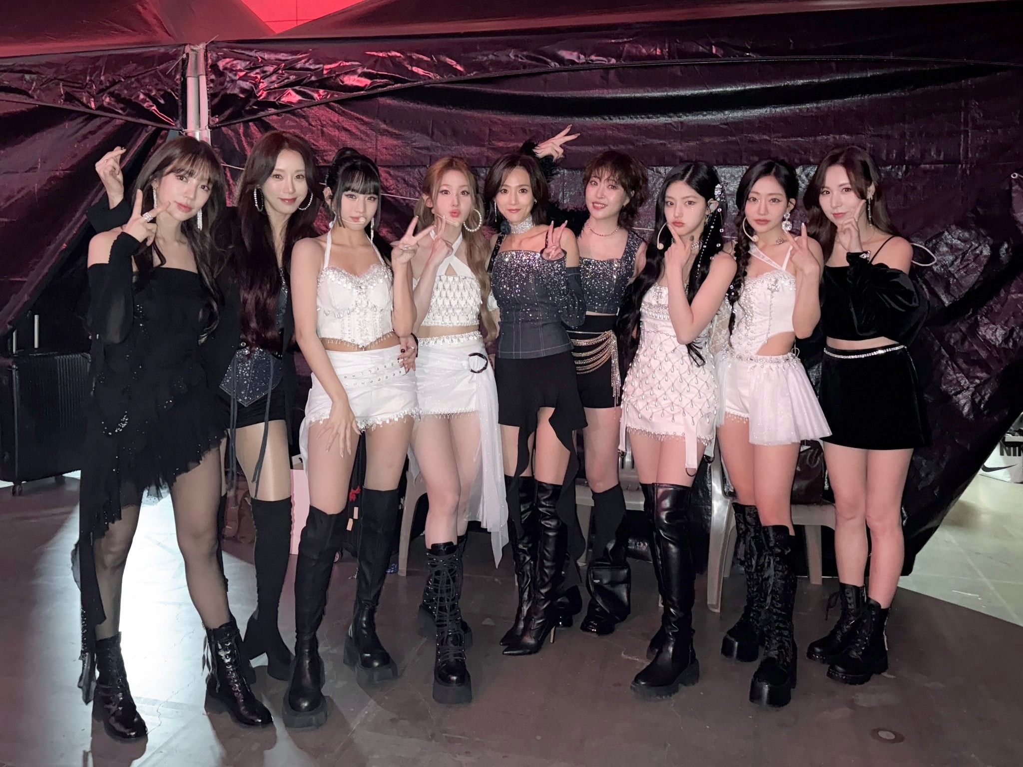 KISS OF LIFE and Baby V.O.X in new photo at the 2024 KBS Music 