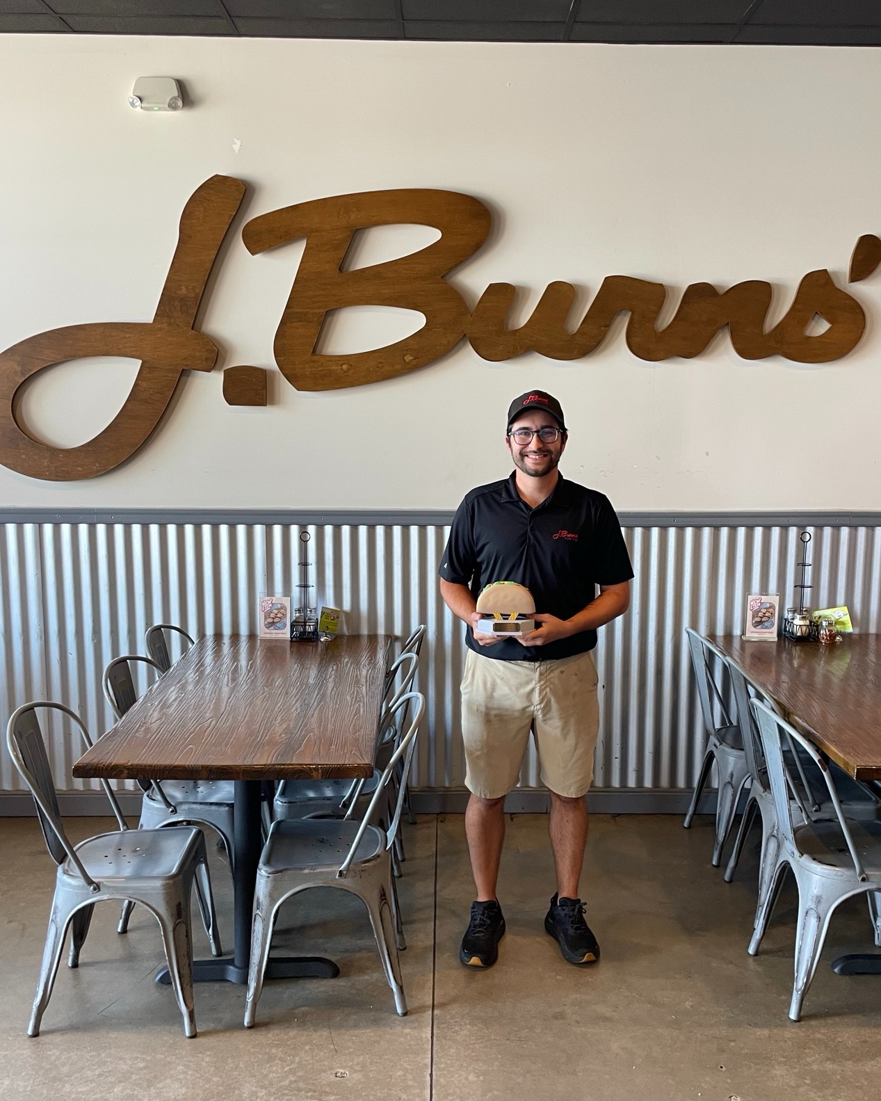 J Burns Pizza | Lakeland FL