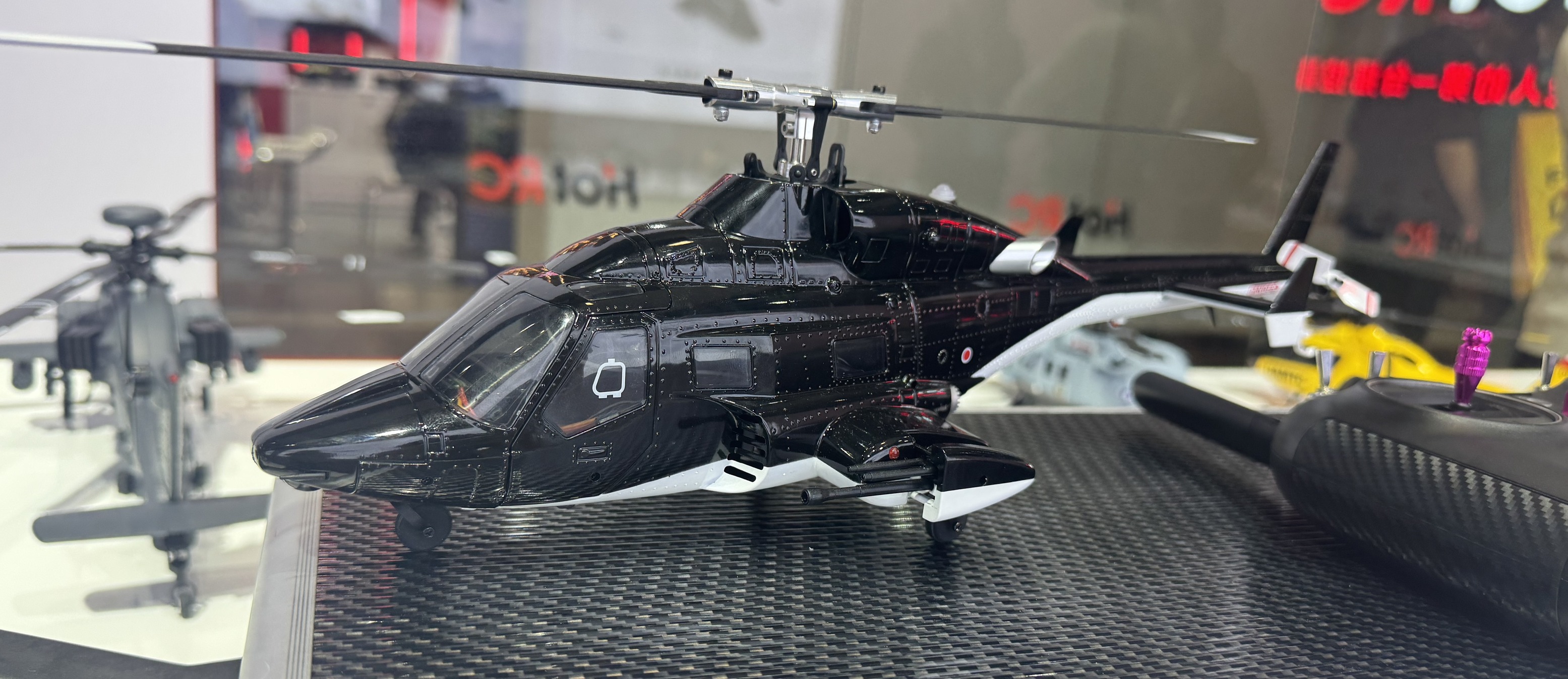 YUXIANG F02S Airwolf GPS Helicopter - The Legend Returns