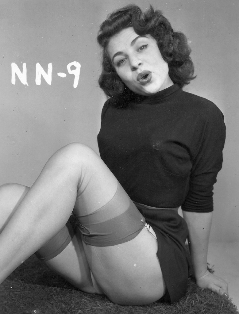 Vintage Adults Magazine added a... - Vintage Adults Magazine