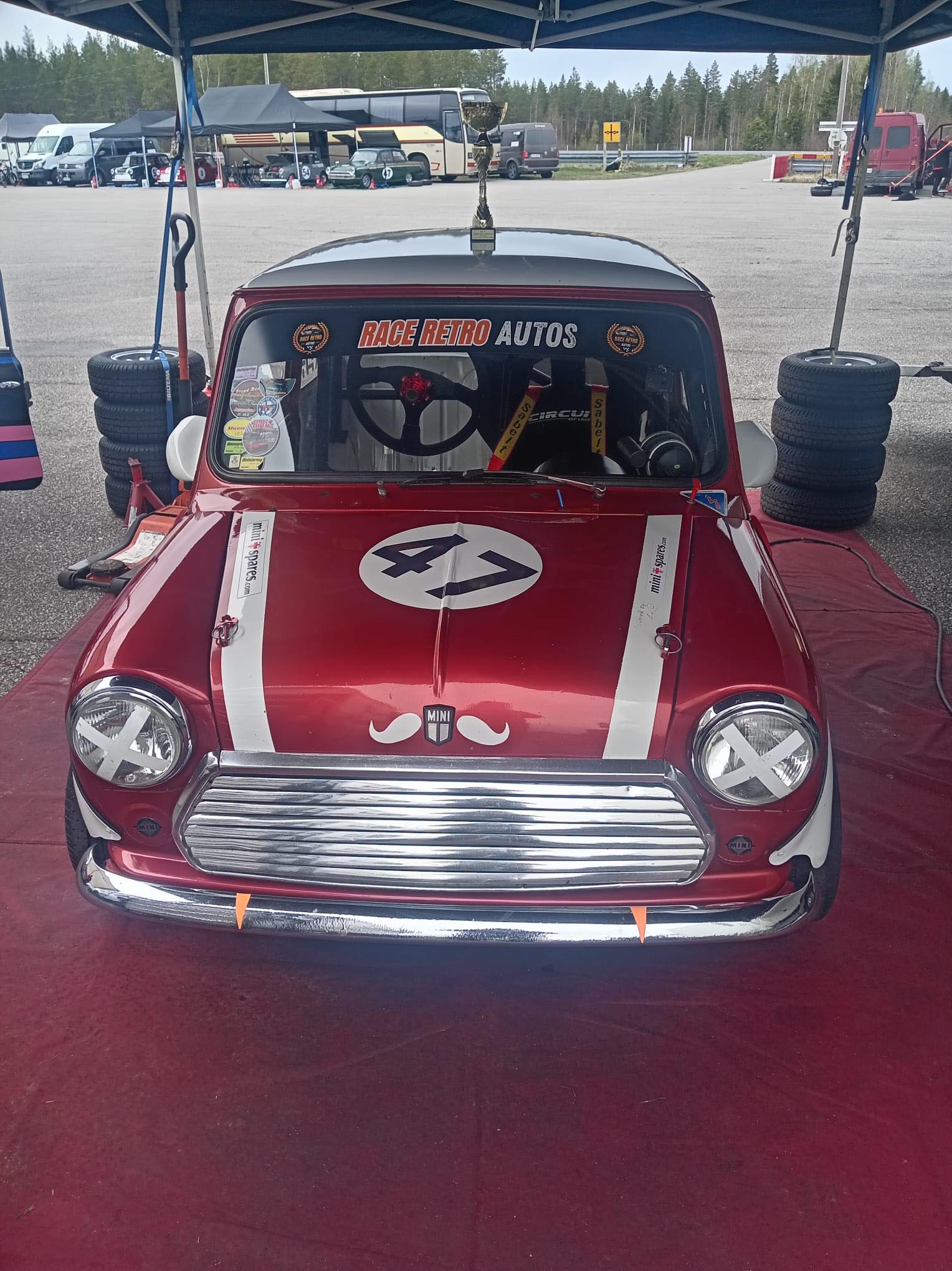 Race Retro Autos