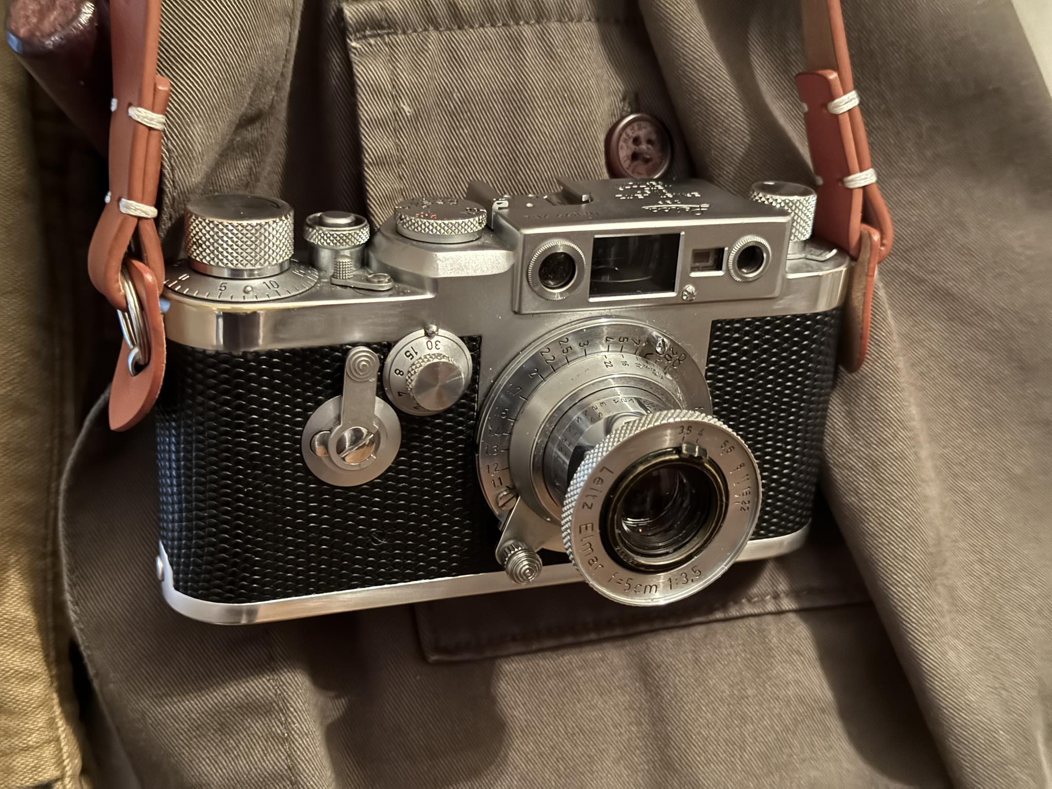 Leica IIIG camera purchase and restoration