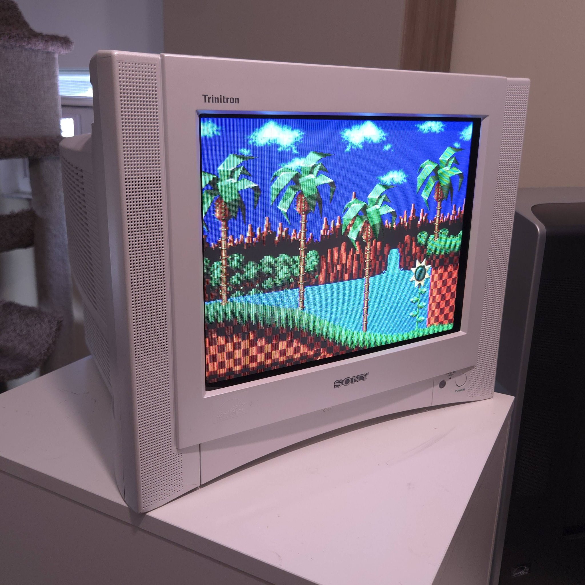 Say hello to the Sony KV-21SVT1 - released on the 5 November, 1997