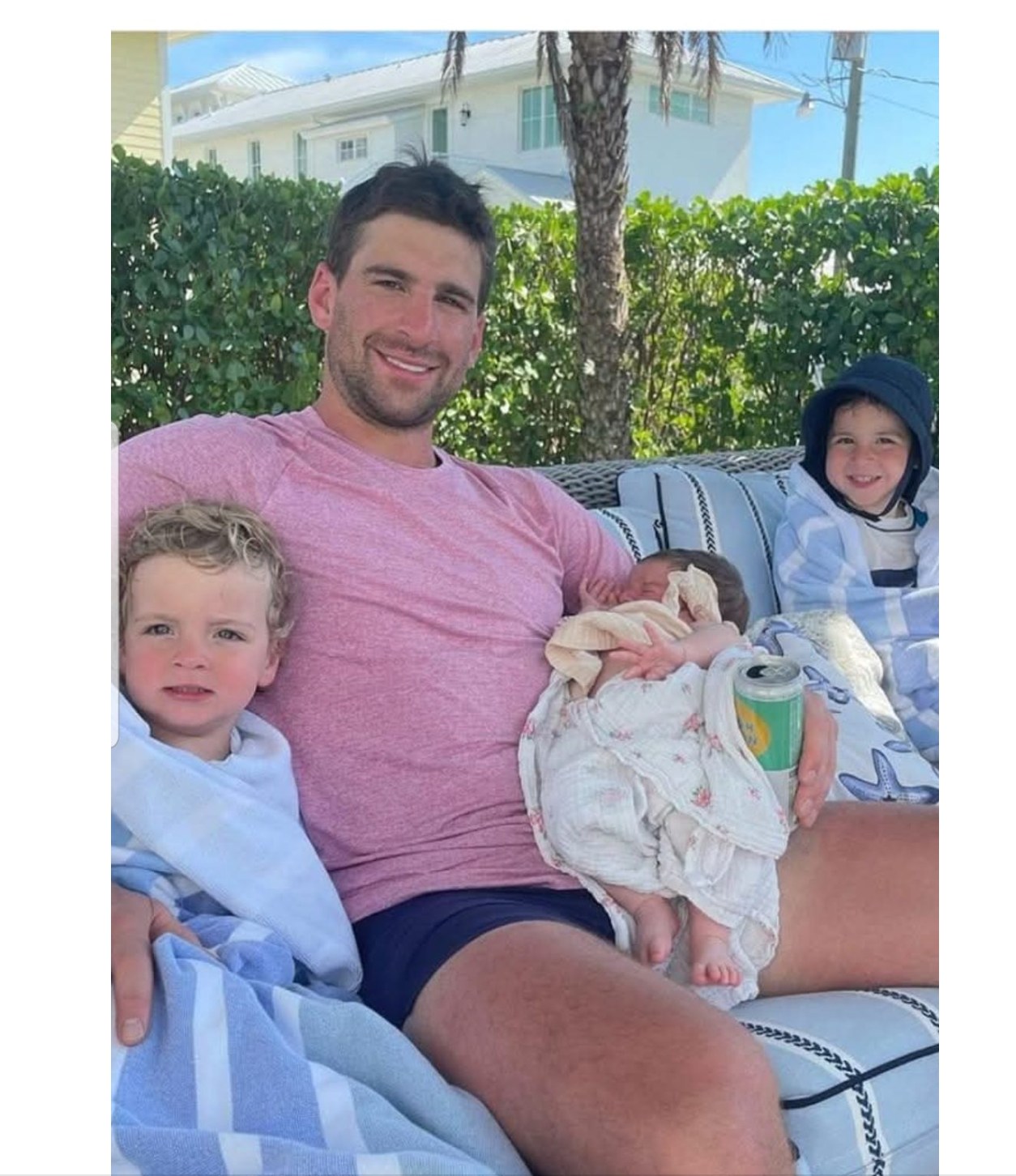 Leafs Fans - John Tavares and all his kids ♥ | Facebook