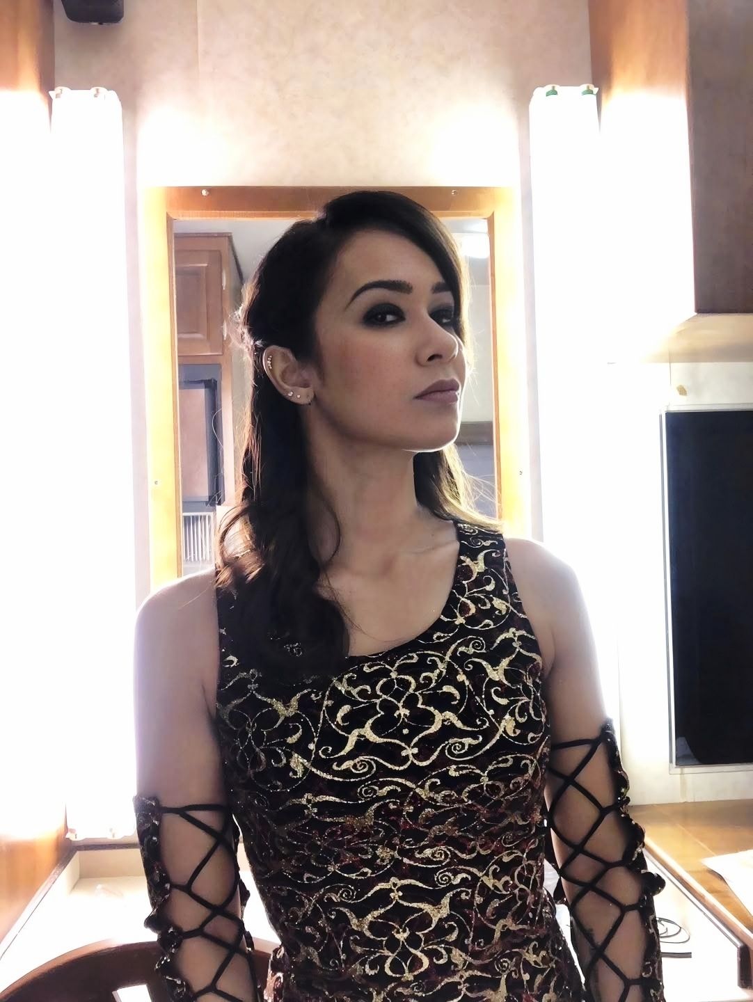 aj lee black dress on her WWE return: 