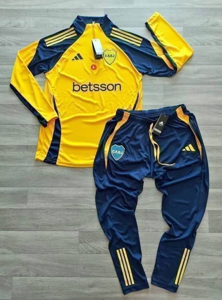 Bonitos tenís nuevos Adidas para entrenamiento de beisbol o