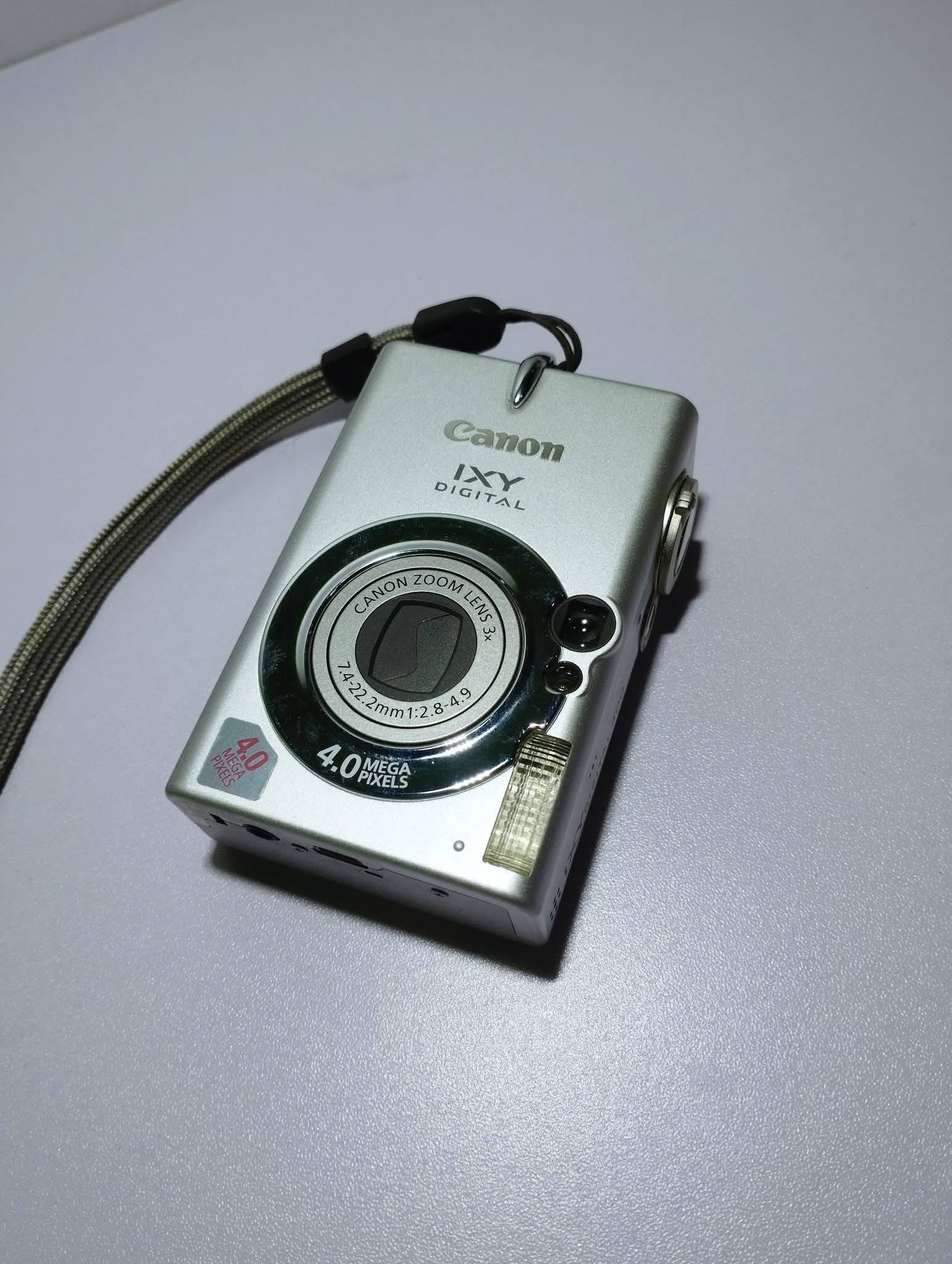 DCMPHForSale Canon IXY Digital 400 – Complete Set Well kept and 