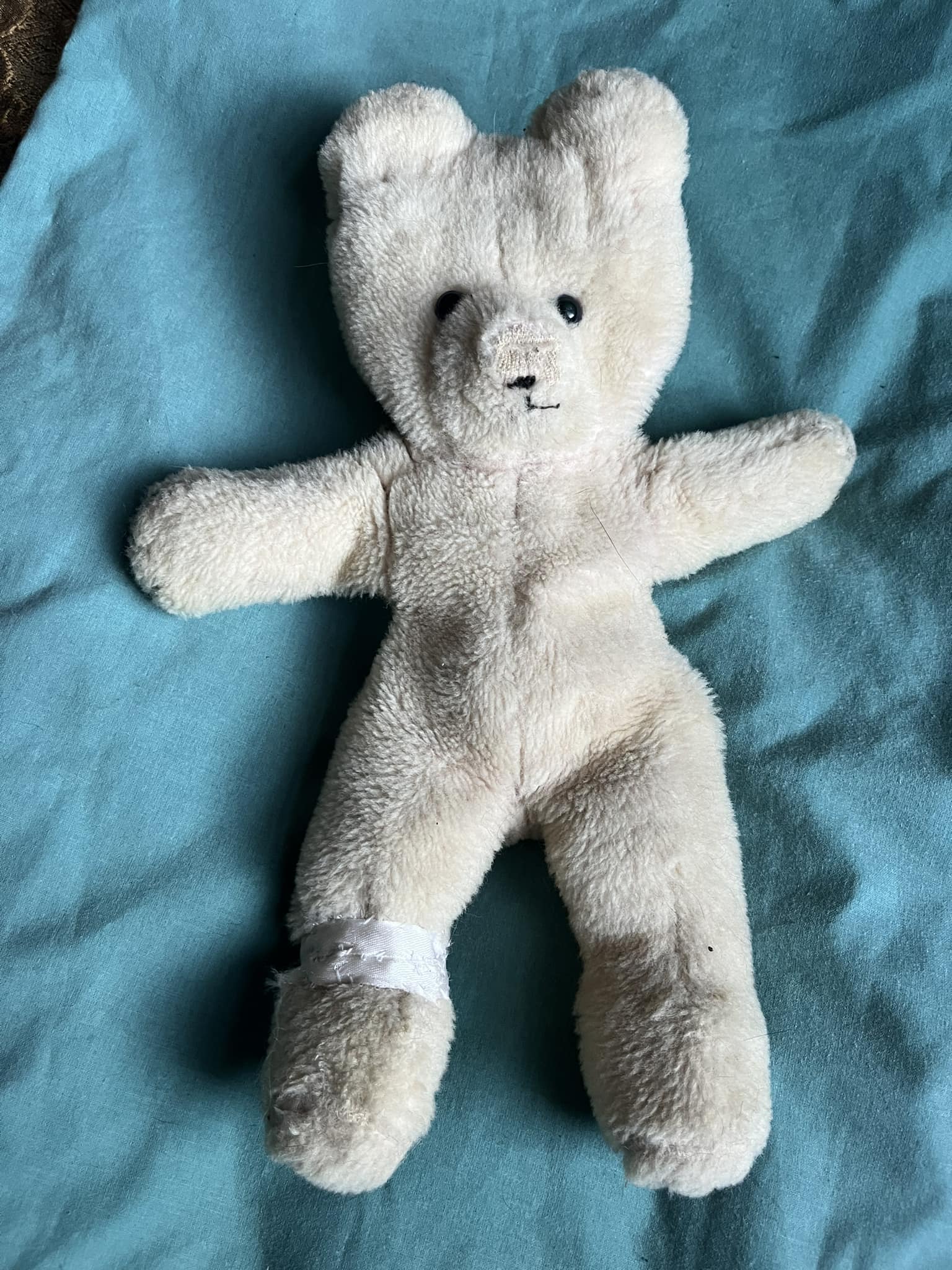 What brand is my childhood teddy bear from the 1950s in Australia?
