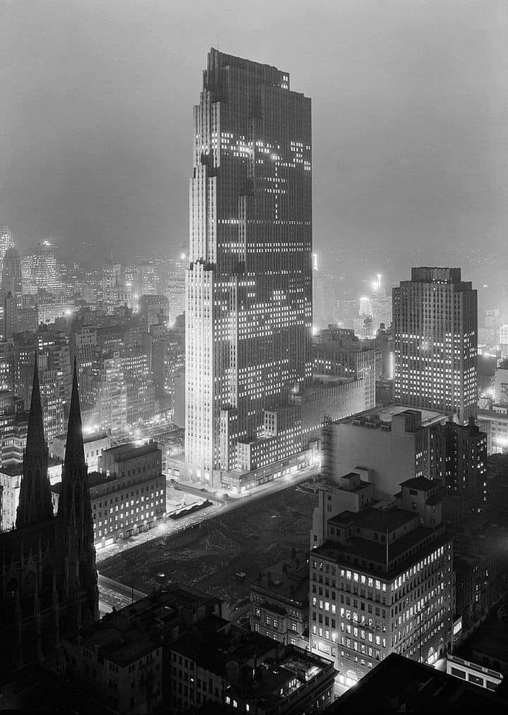 1930s vision of New York City in 1980