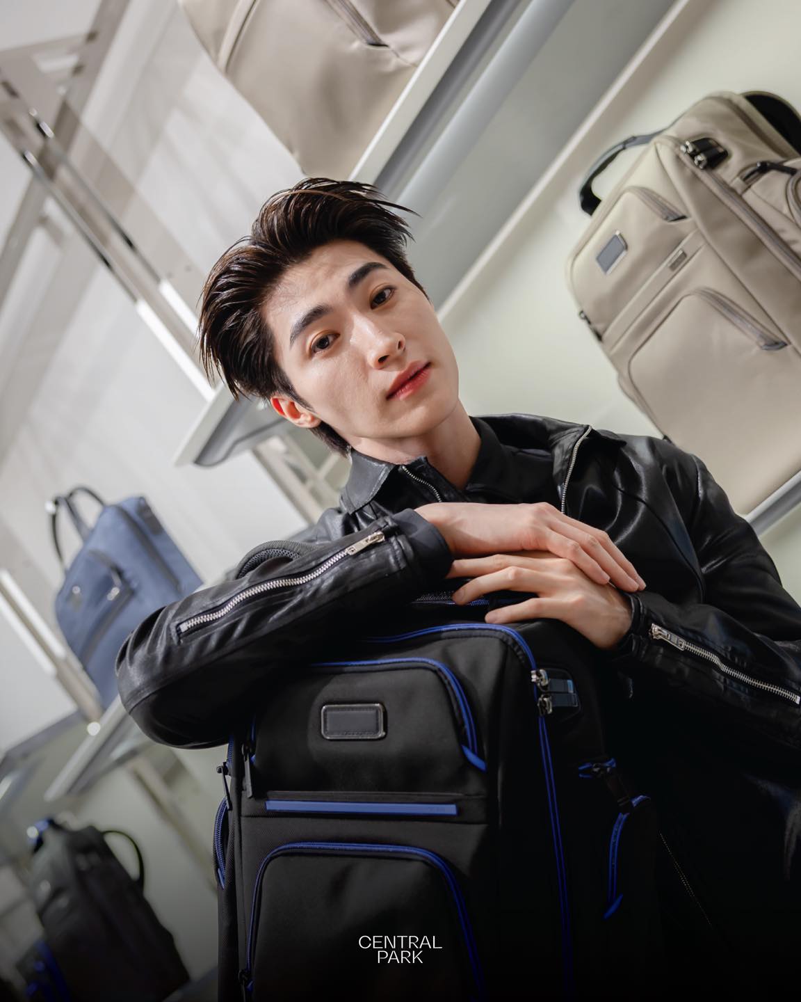 tumi backpack outlet philippines Hilden  Tactical Edition Its sleek design and versatile features make it perfect for anyone looking for a reliable and practical bag. Tumi Thornhill men's backpack. SALE!