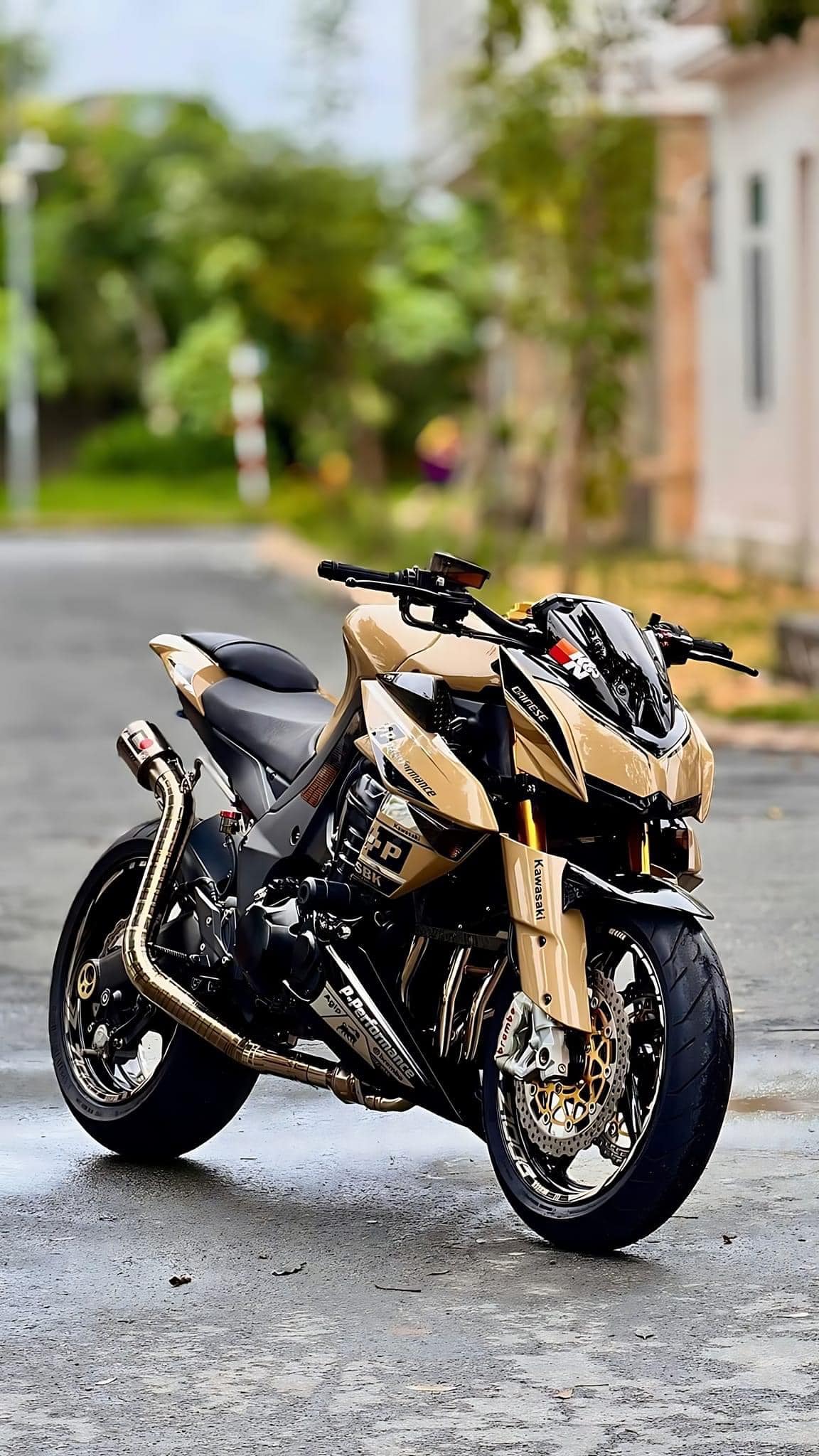 Rare view 👌 . . . #kawasakiz1000 #z1000 #kawasakiz800 #z800