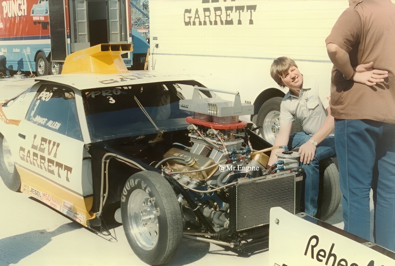 Mr. - At the 1986 NHRA Chief Auto Parts Nationals held at Texas ...