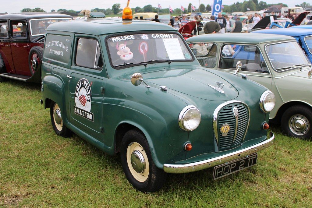 Wallace & Gromit Austin A35 Van Collection - Cheese Please!, Top Bun, Spick & Spanmobile