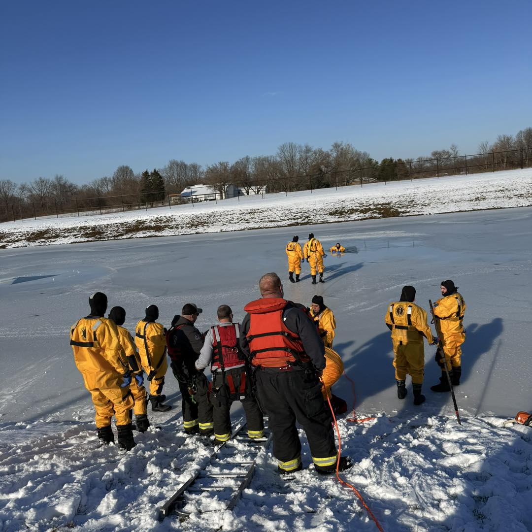 🚨 Ice Rescue Training 🚨... - Madison Twp. Fire Department | Facebook