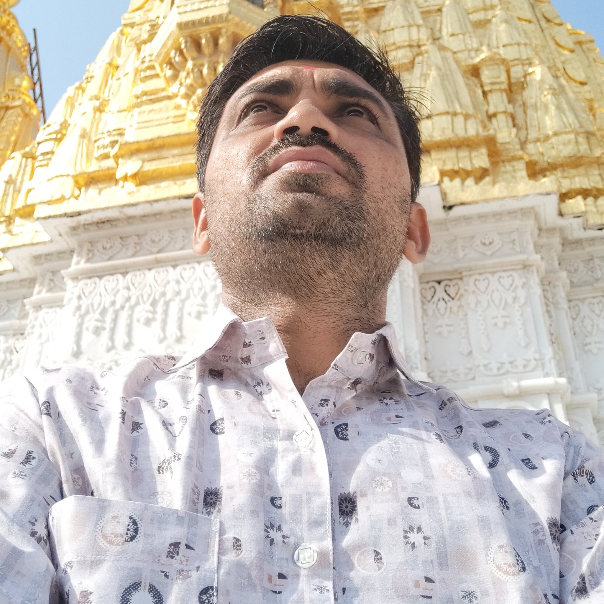 Rajnik Rakholiya